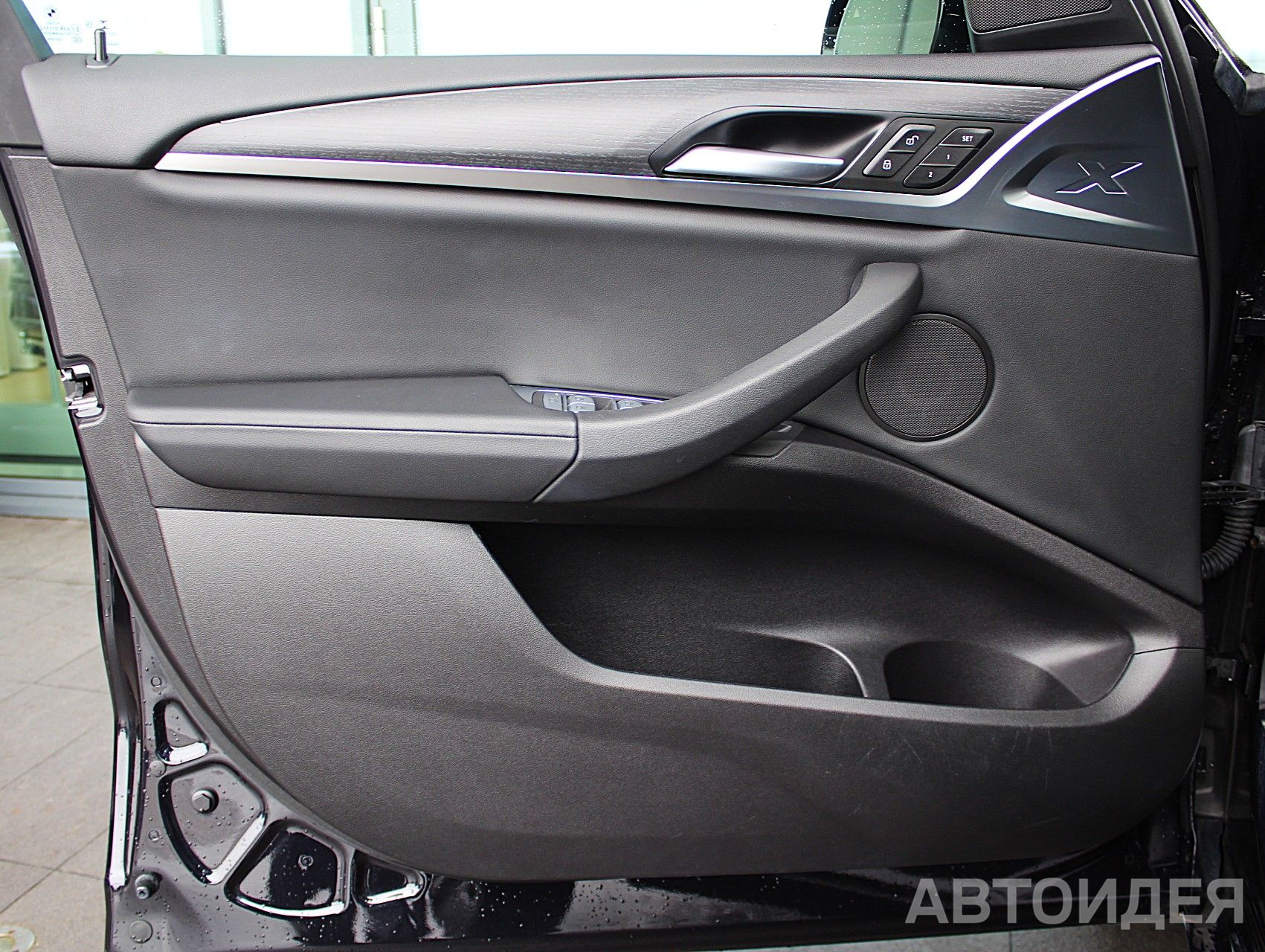 BMW X3 xDrive30i, 185кВт фото 12