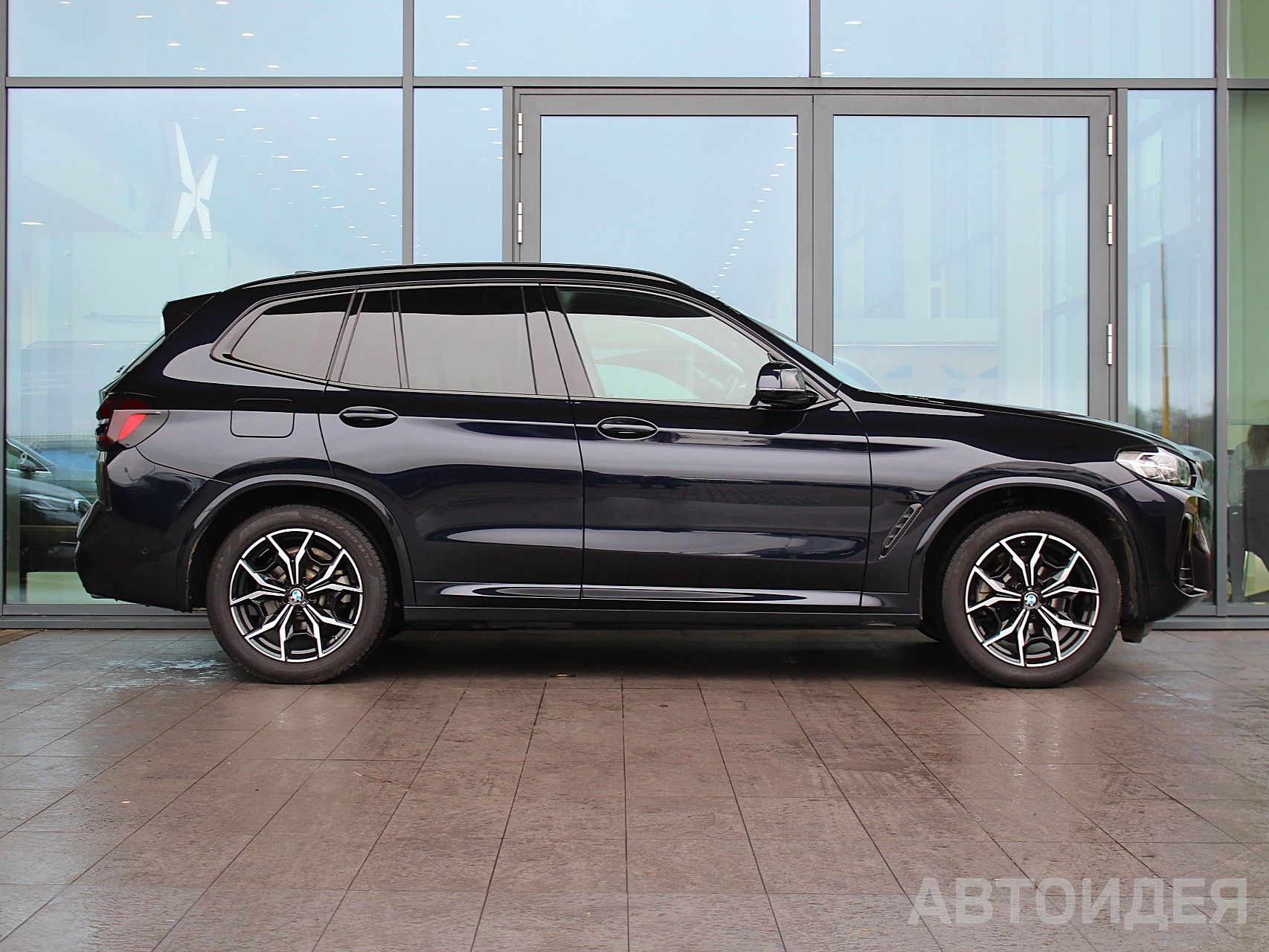 BMW X3 xDrive30i, 185кВт Черный Карбон металлик фото 2