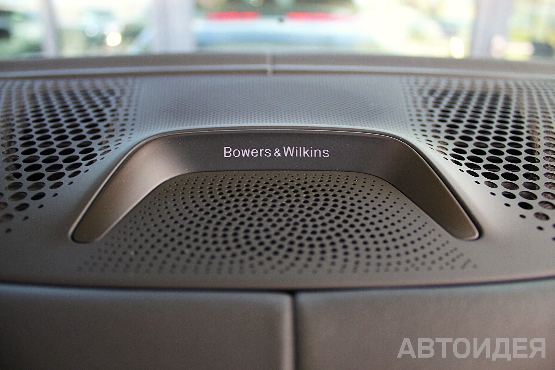 BMW X5 M50d фото 27