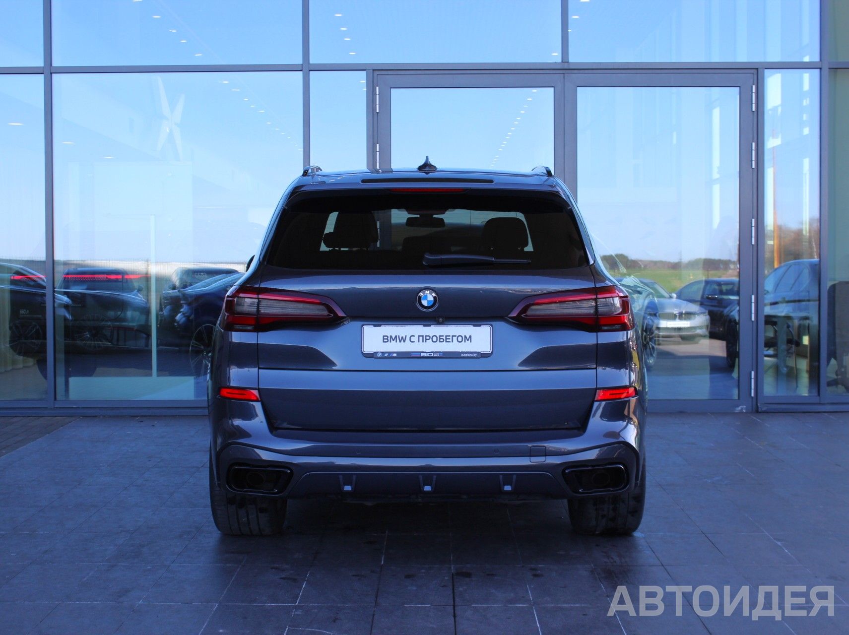 BMW X5 M50d Арктический Серый фото 4