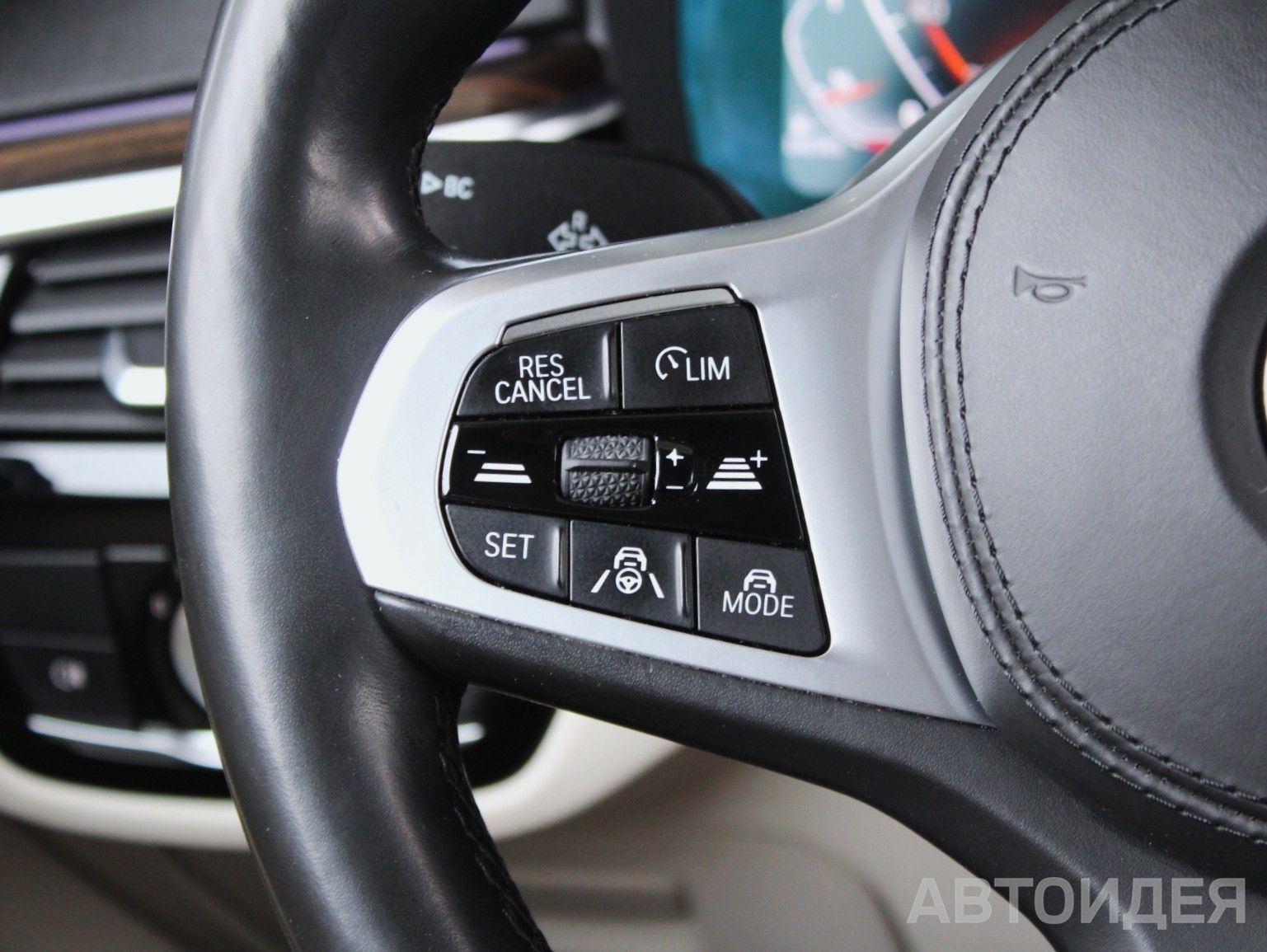 BMW 520d xDrive Sedan фото 9