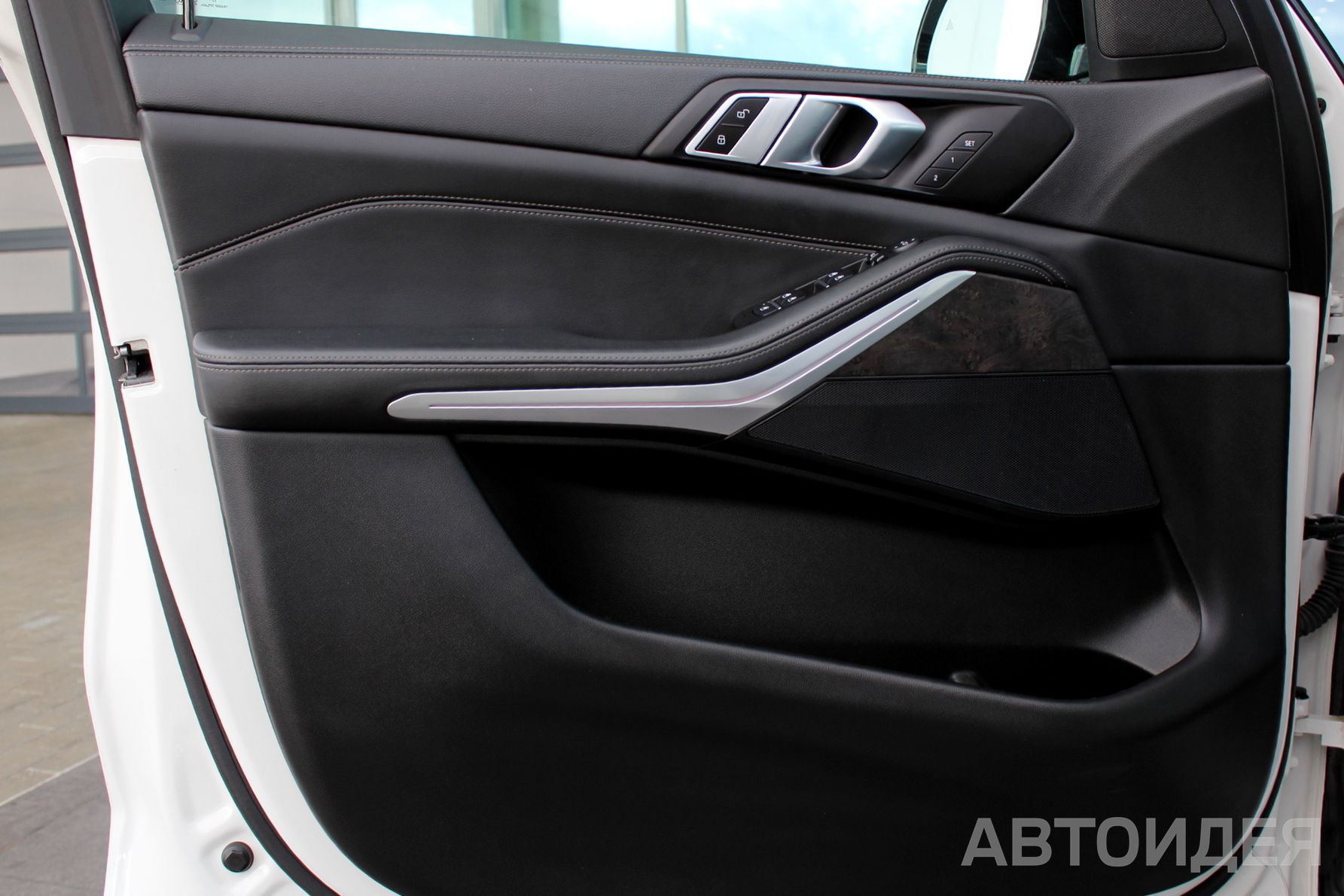BMW X5 xdrive40i Белый Минерал металлик фото 19