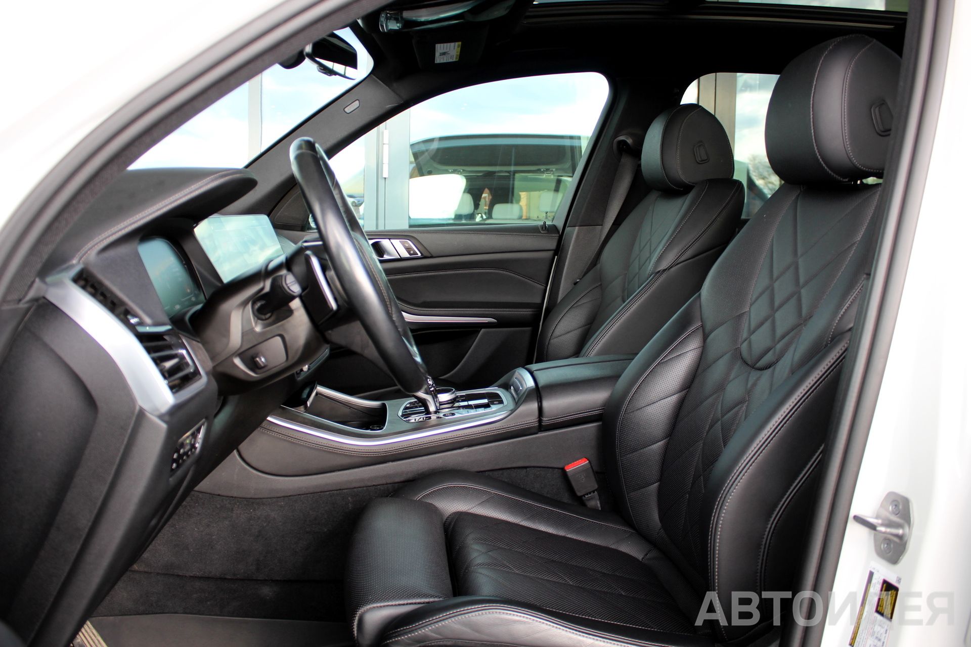 BMW X5 xdrive40i Белый Минерал металлик фото 20