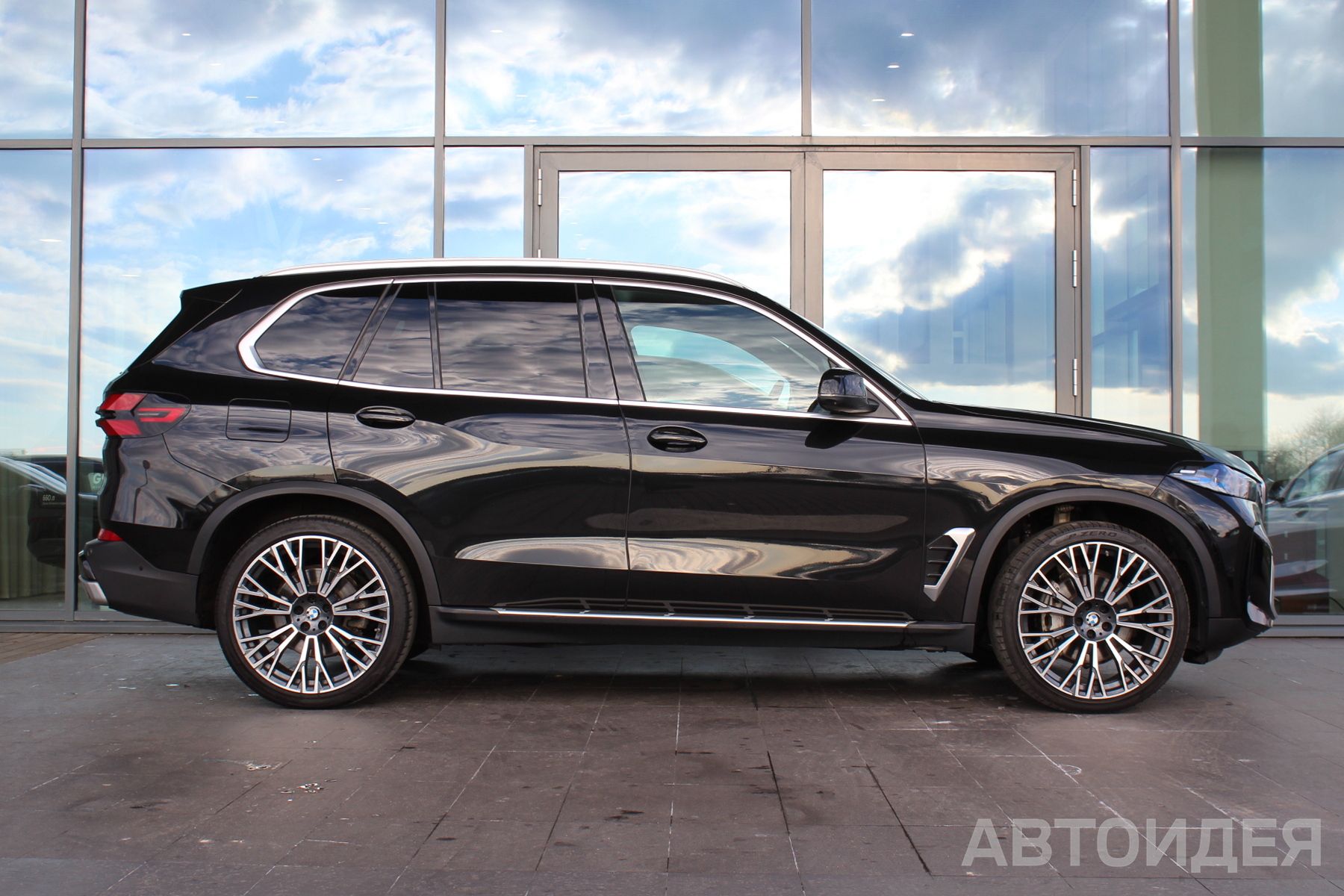 BMW X5 xDrive40i фото 3