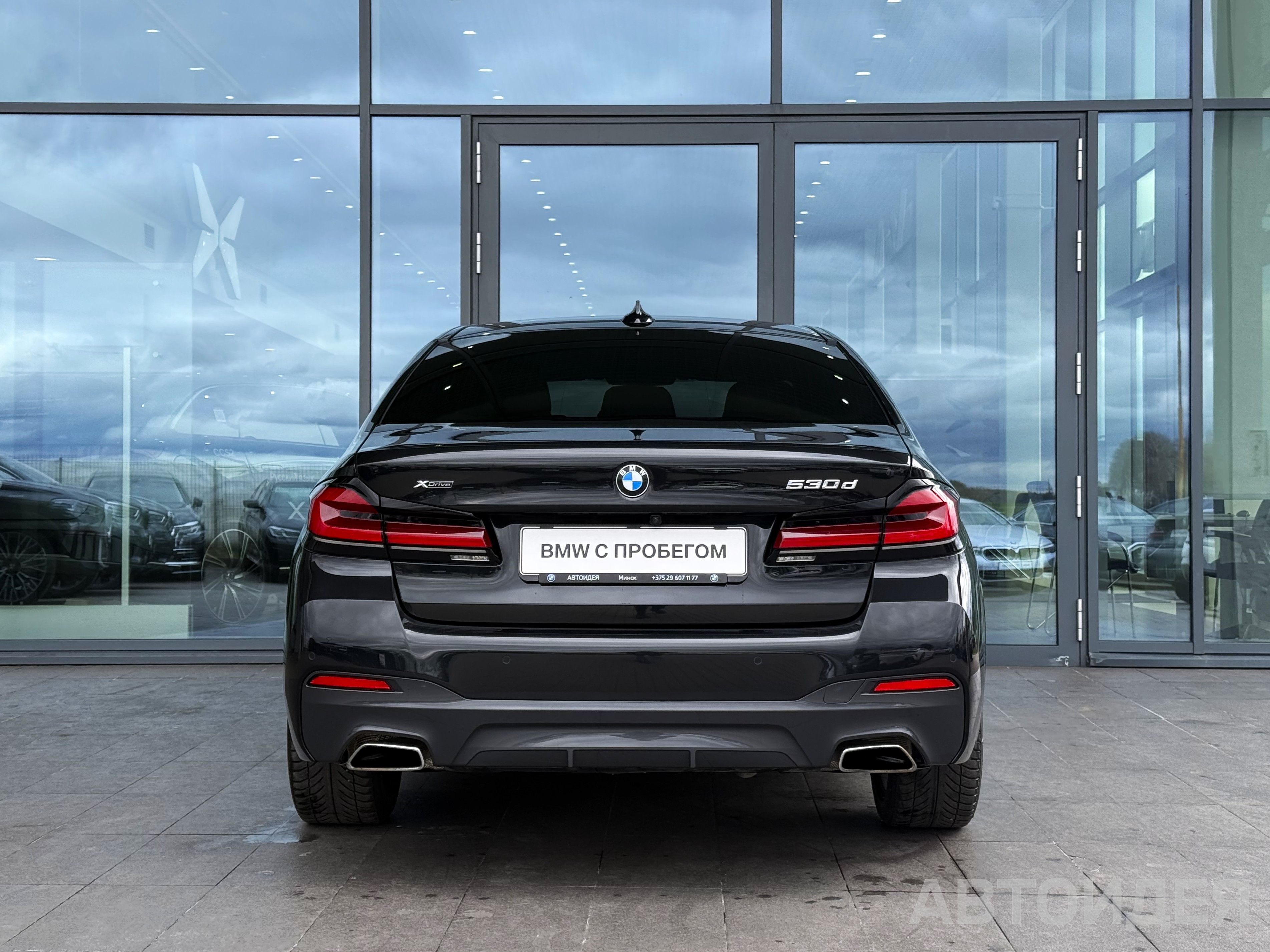 BMW 530d xDrive Sedan фото 4