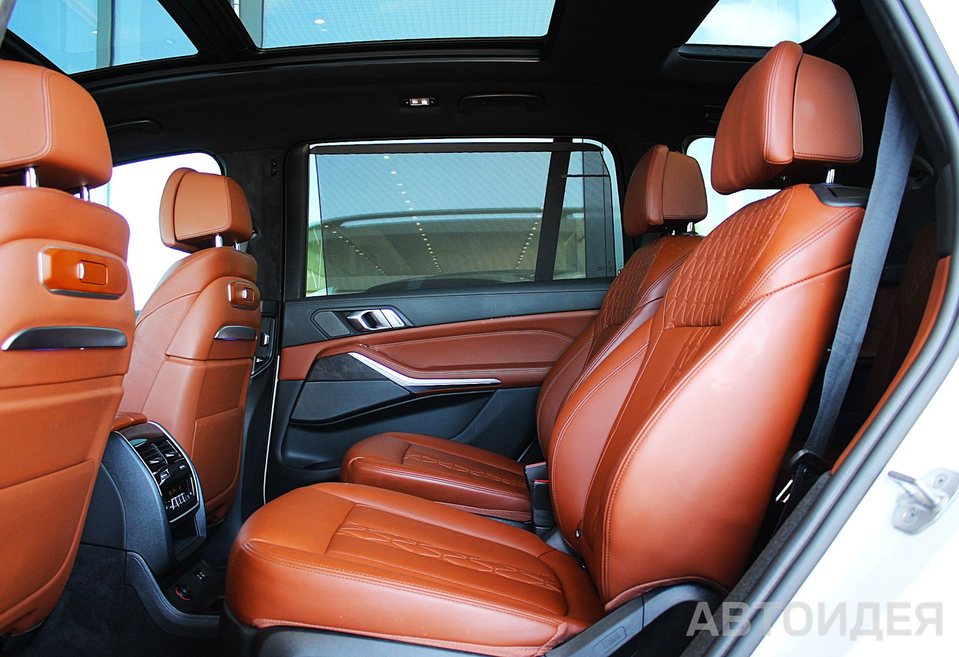 BMW X7 xDrive40i фото 15