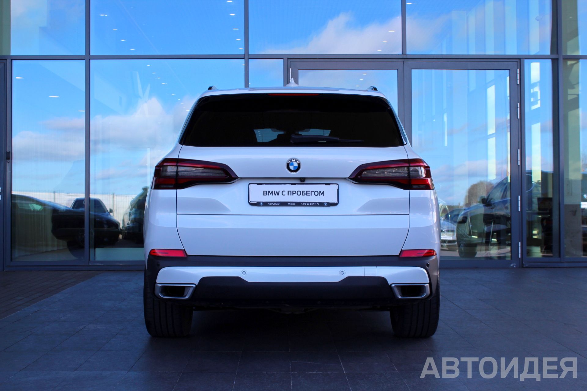BMW X5 xDrive 25d Белый Минерал металлик фото 5