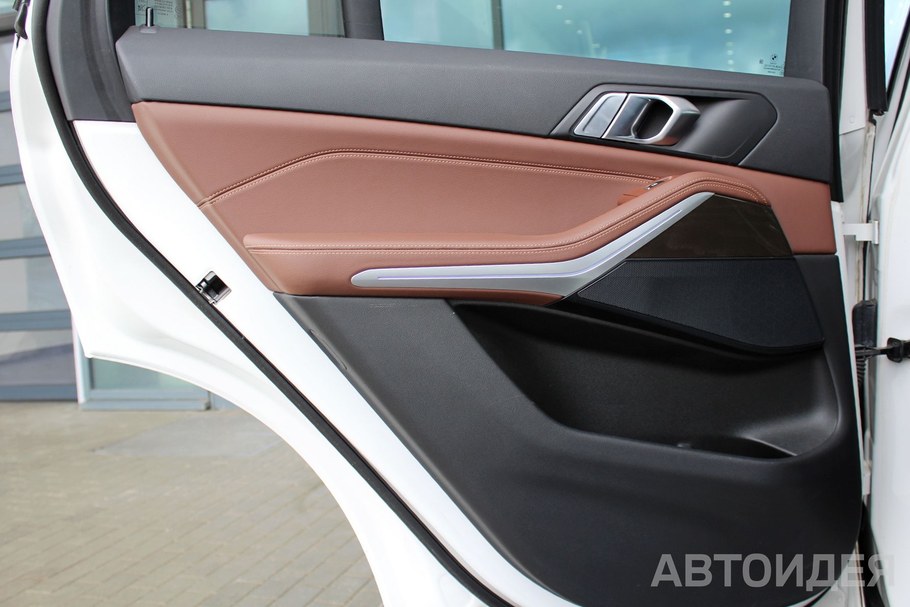 BMW X5 xDrive 25d Белый Минерал металлик фото 22