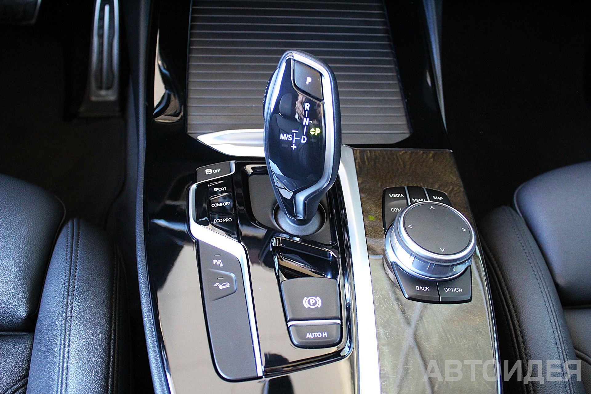BMW X3 M40i Белоснежный неметаллик фото 18