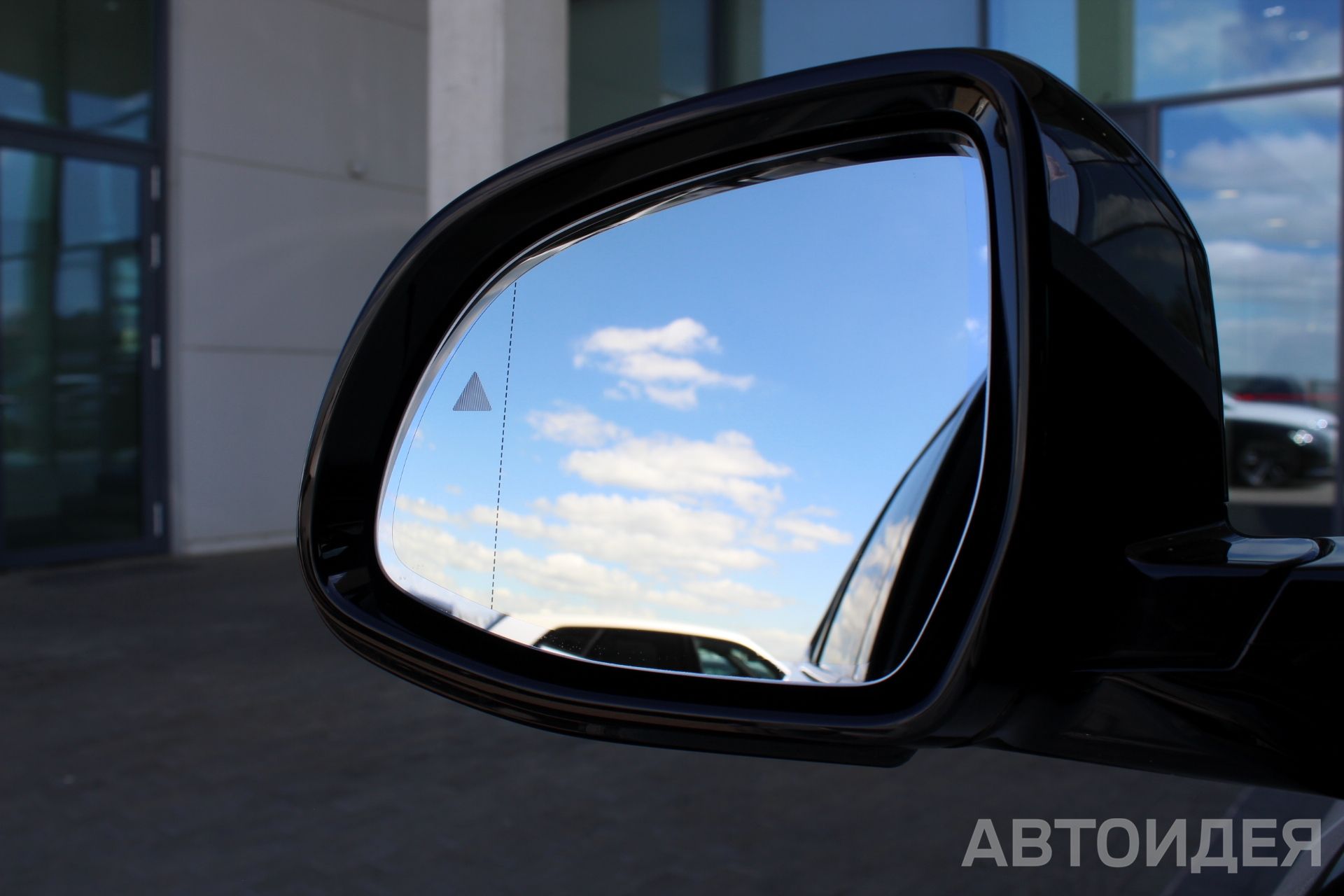BMW X5 M50d Белоснежный неметаллик фото 26