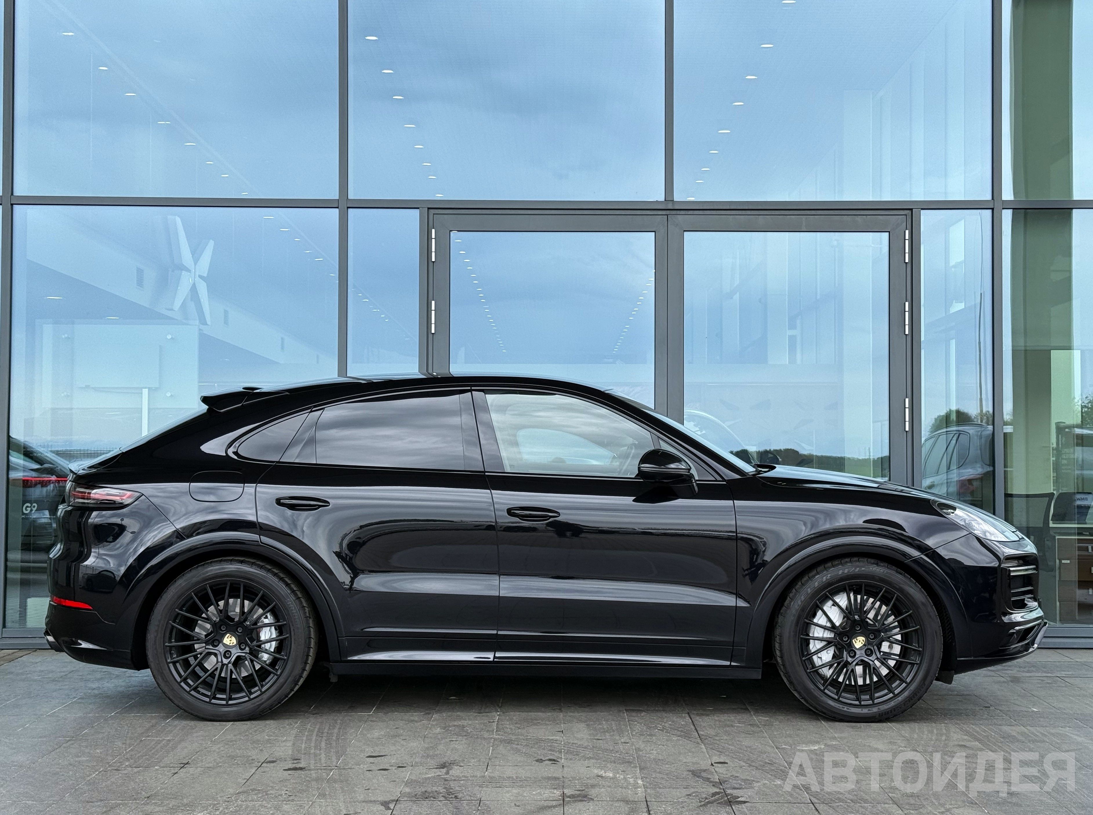 Porsche Cayenne Coupe Turbo,  4.0 Tiptronic 4WD (550 л.с.)  фото 2