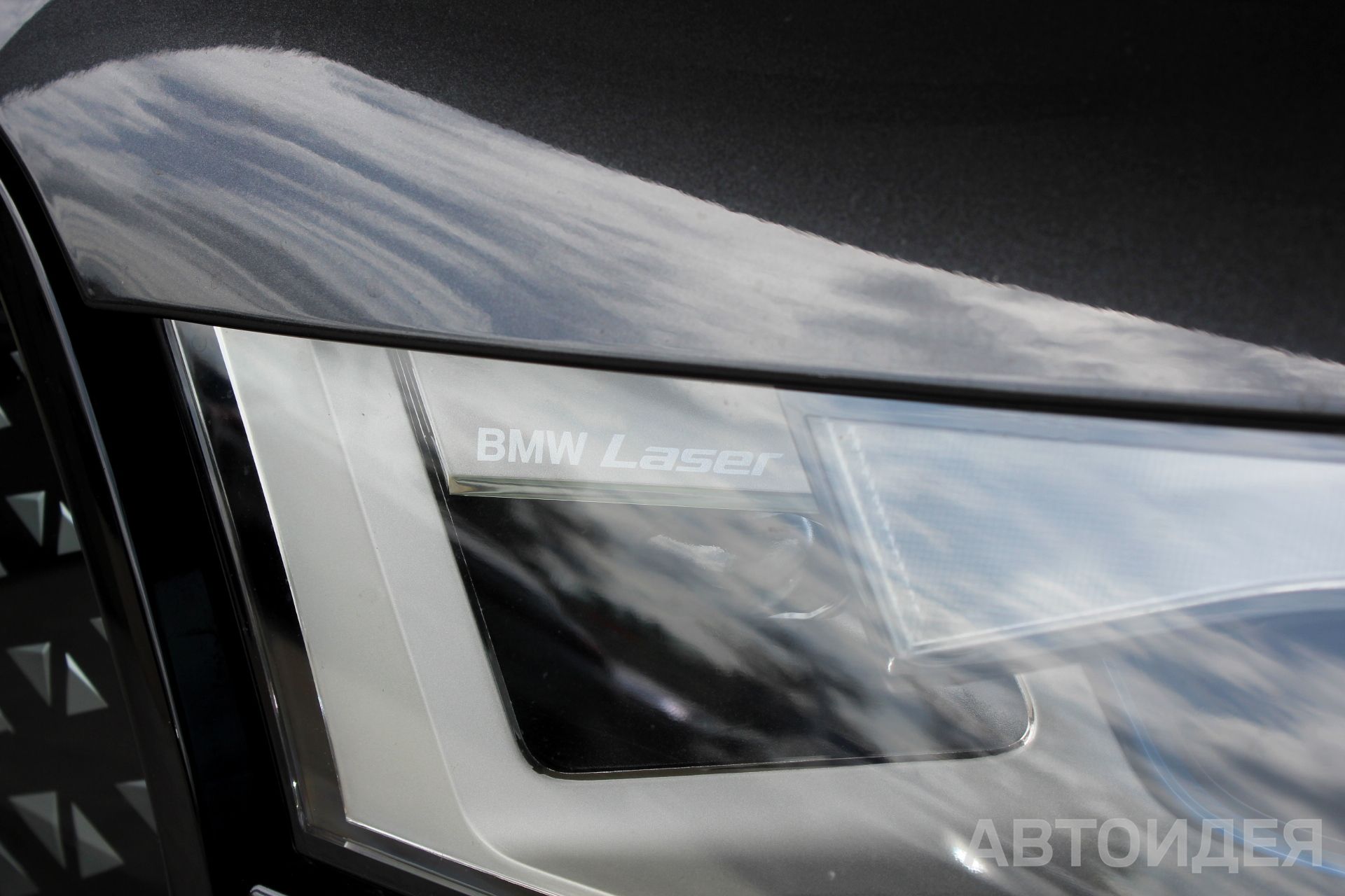 BMW i iX M60  фото 29