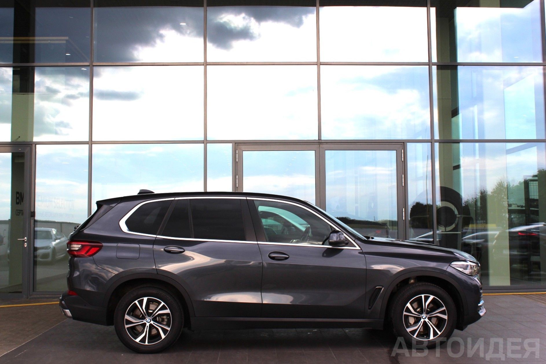 BMW X5 xDrive 25d Арктический Серый