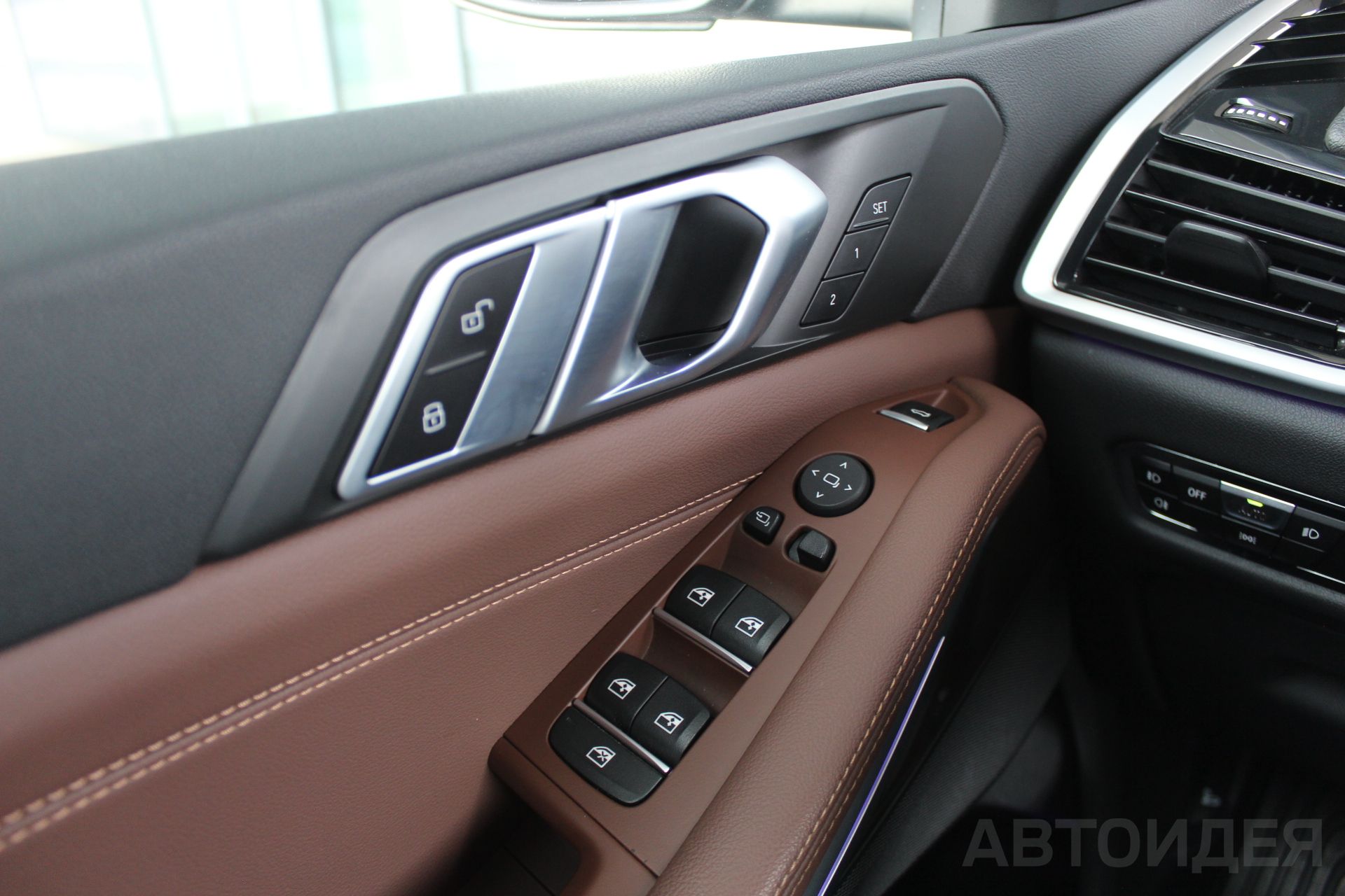 BMW X5 xDrive 25d Арктический Серый фото 6