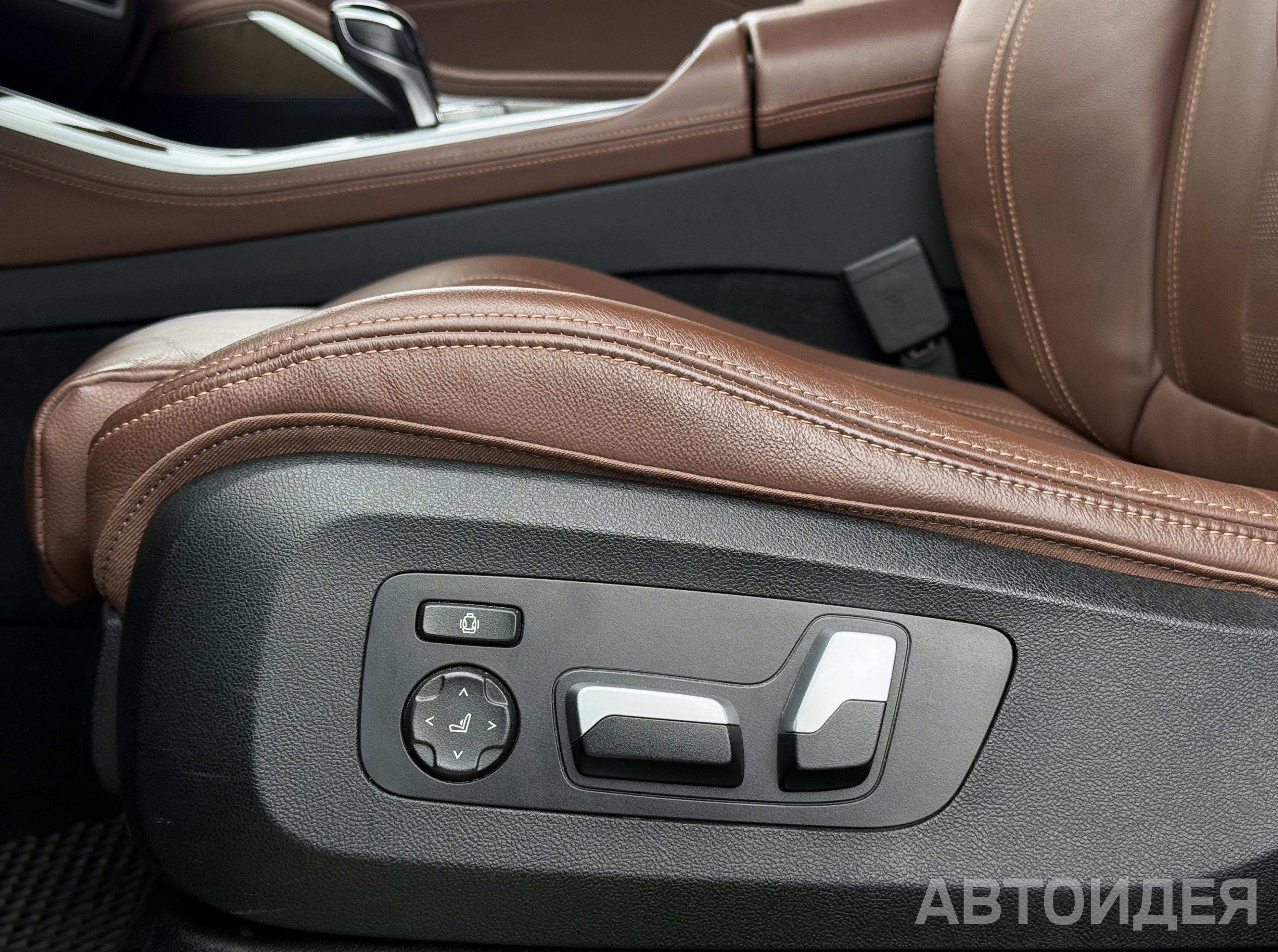 BMW X5 xDrive 25d Арктический Серый фото 13