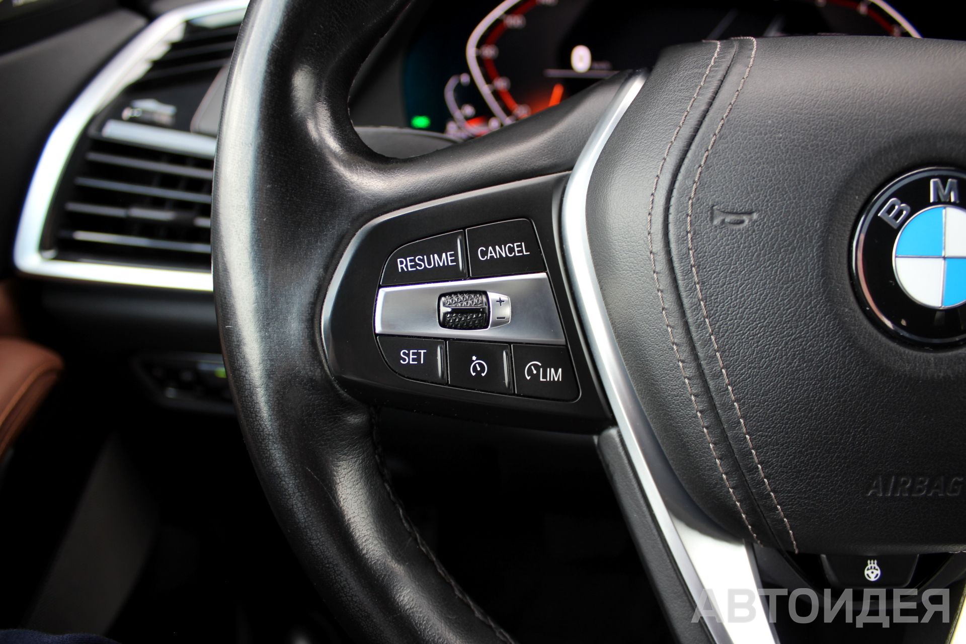BMW X5 xDrive 30d Черный неметаллик фото 10