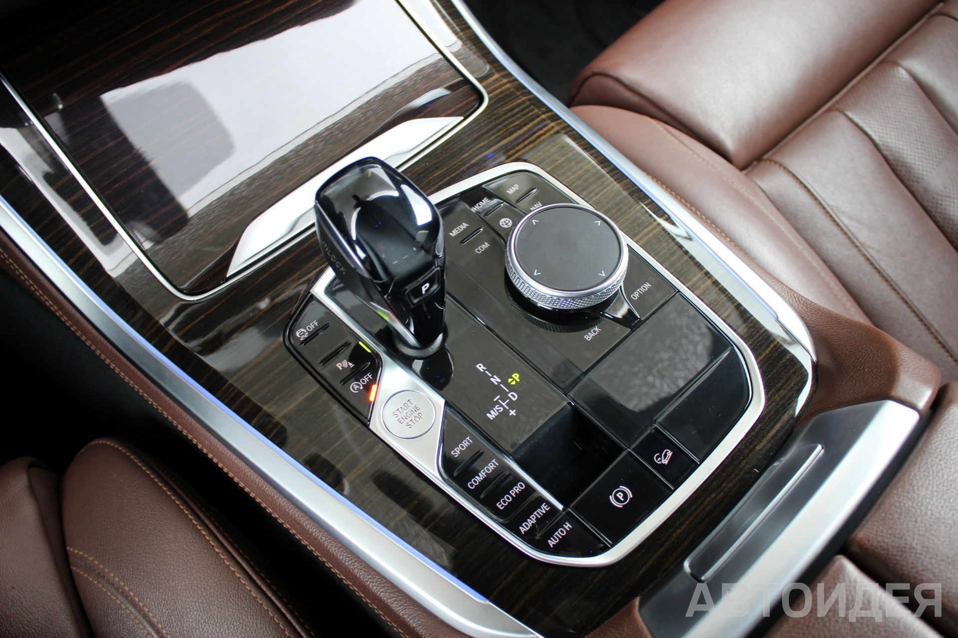 BMW X5 xDrive 30d Черный неметаллик фото 17