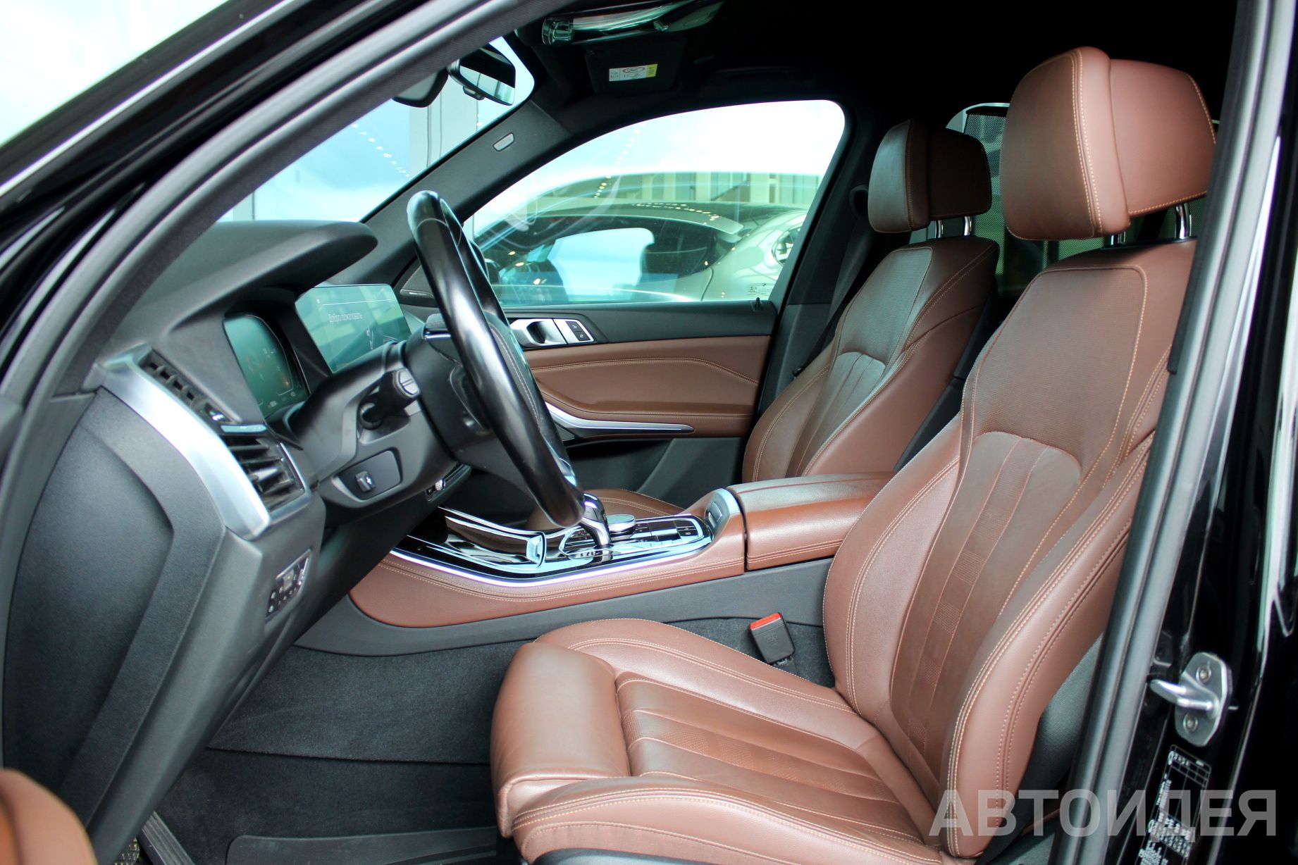 BMW X5 xDrive 30d Черный неметаллик фото 20