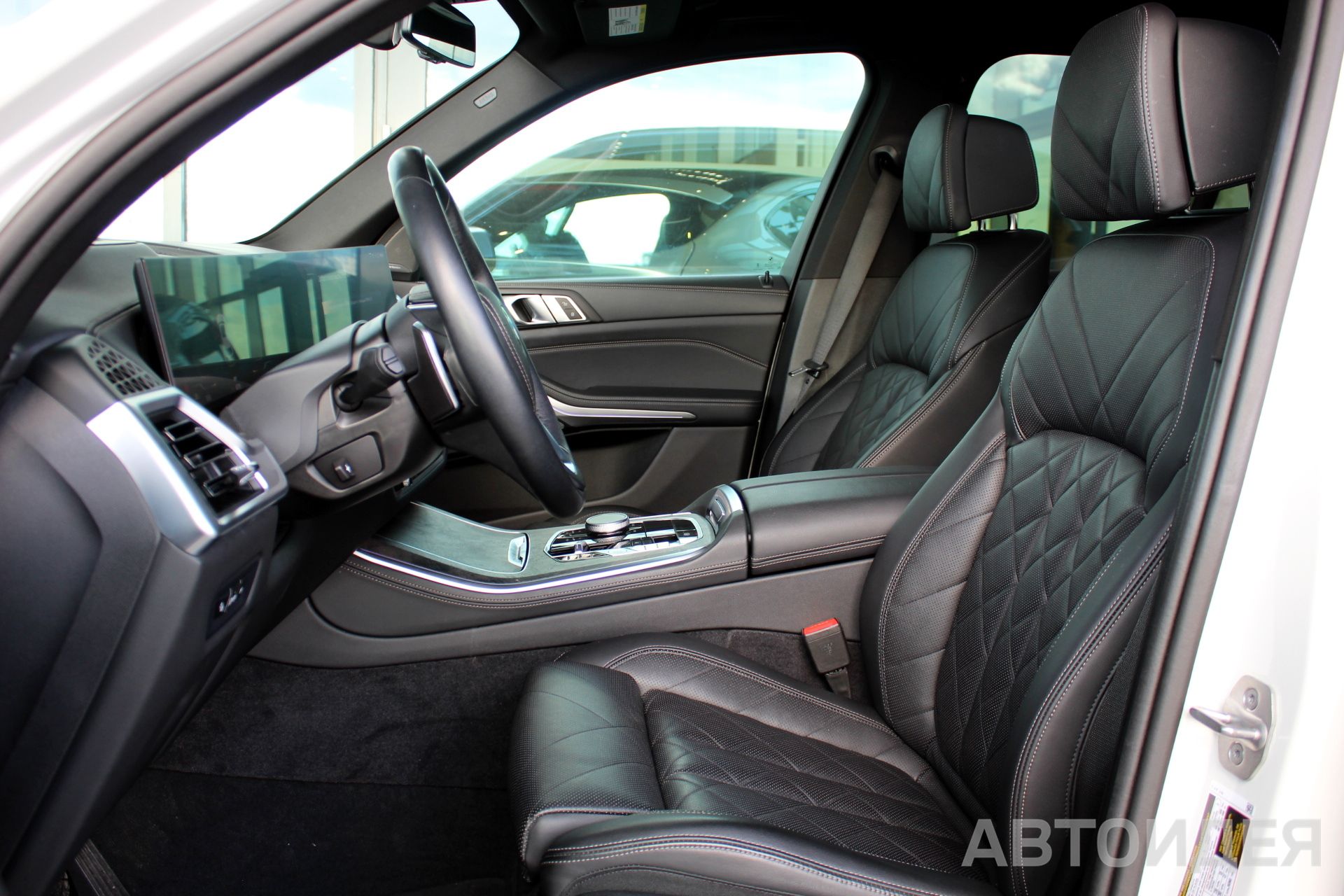 BMW X5 xDrive40i  фото 23