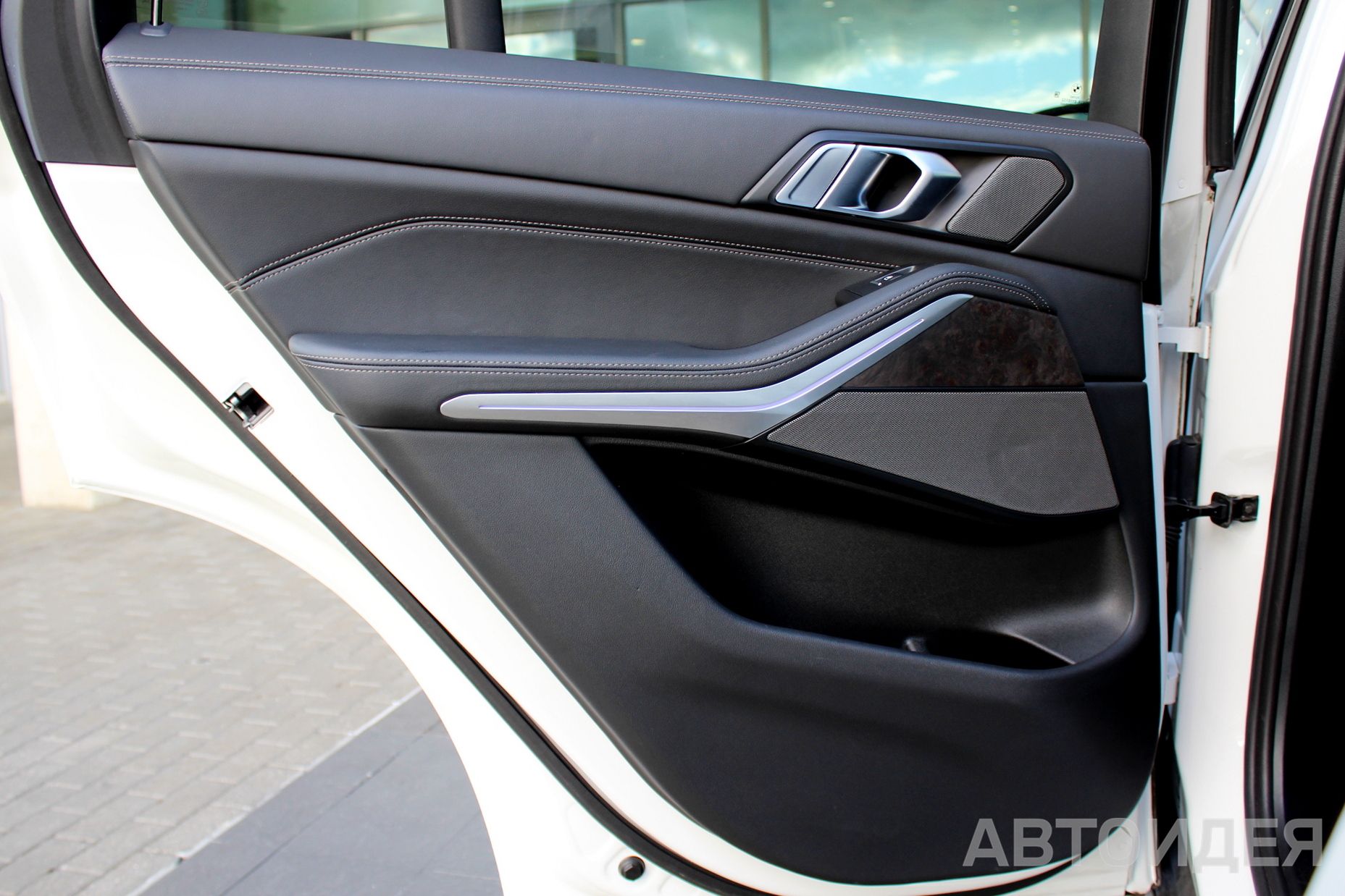 BMW X5 xDrive40i  фото 25