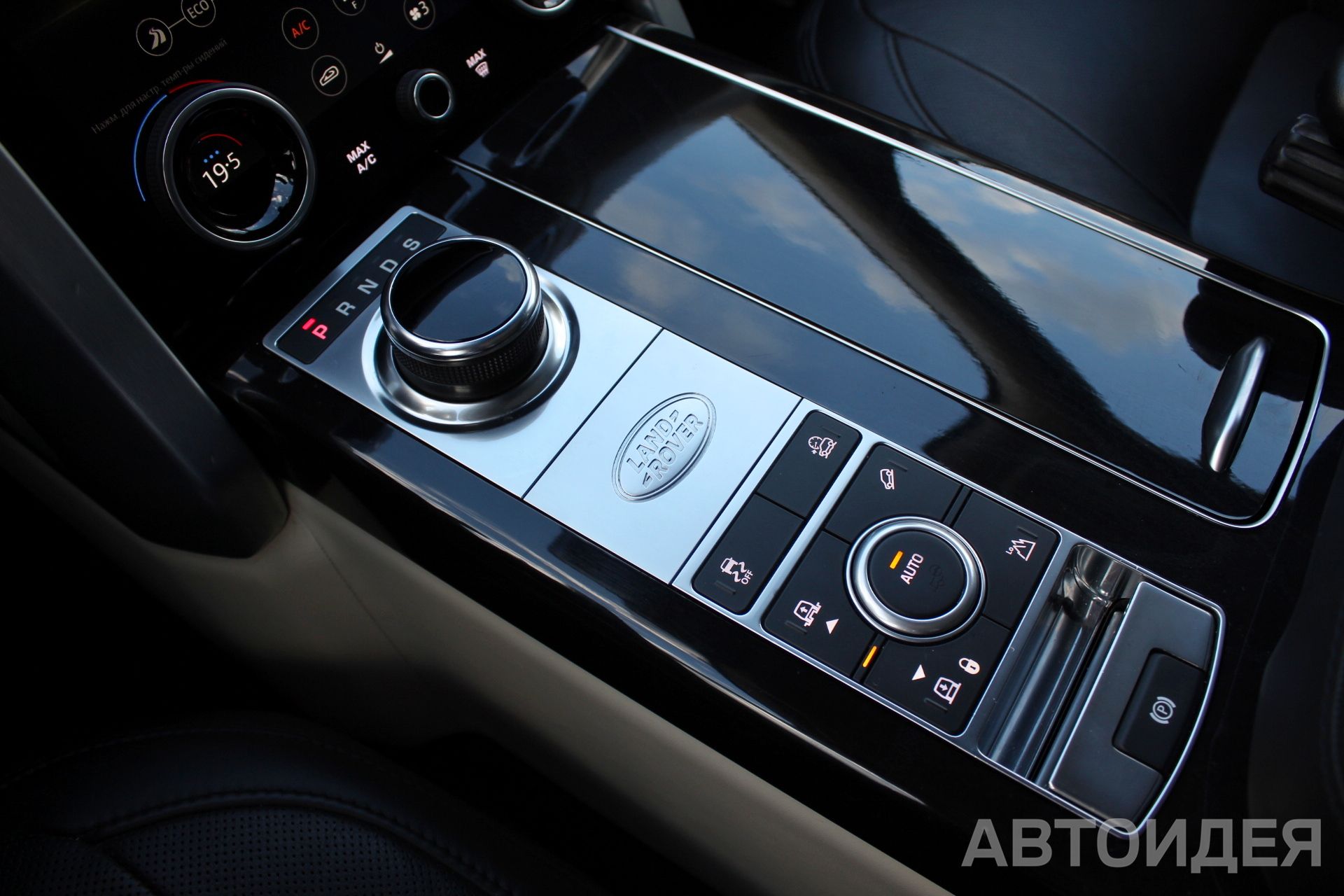 Land Rover RANGE ROVER  фото 17