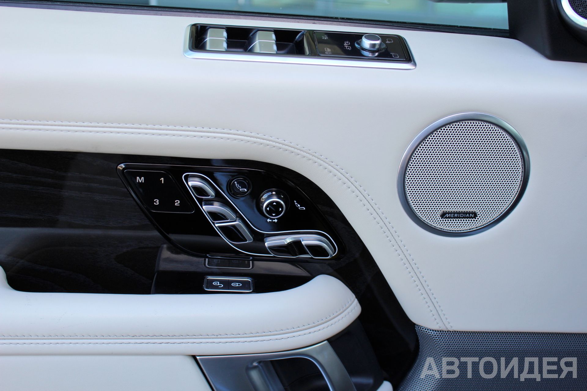 Land Rover RANGE ROVER  фото 19