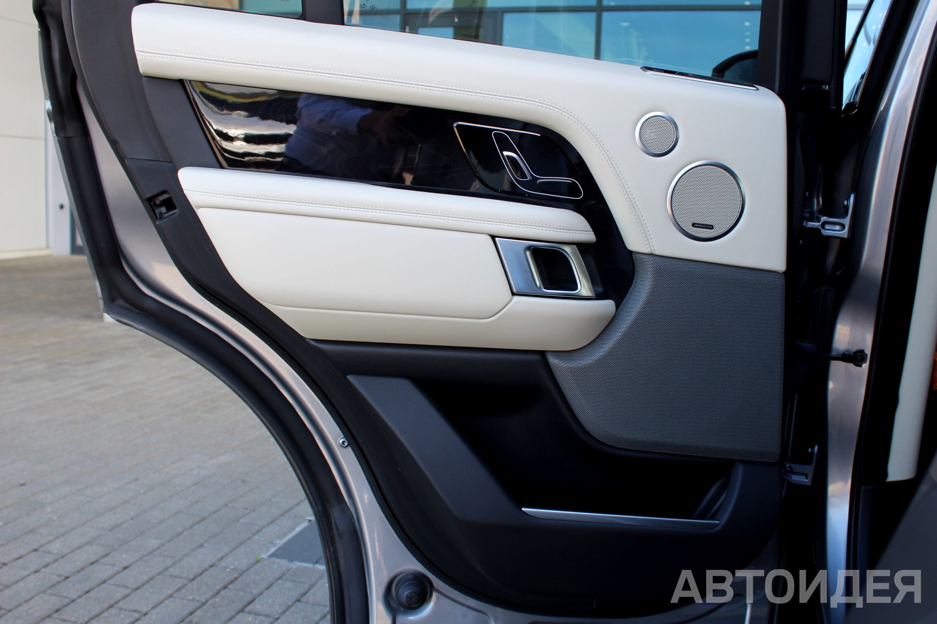 Land Rover RANGE ROVER  фото 21