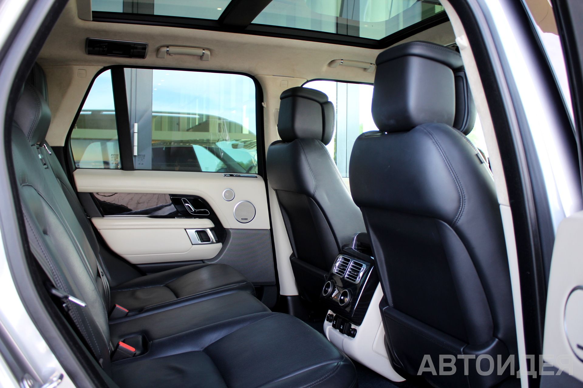Land Rover RANGE ROVER  фото 24