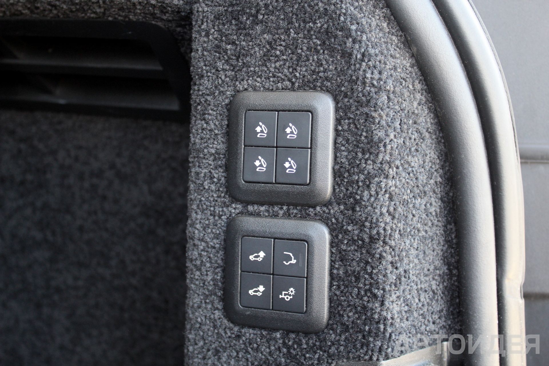 Land Rover RANGE ROVER  фото 28