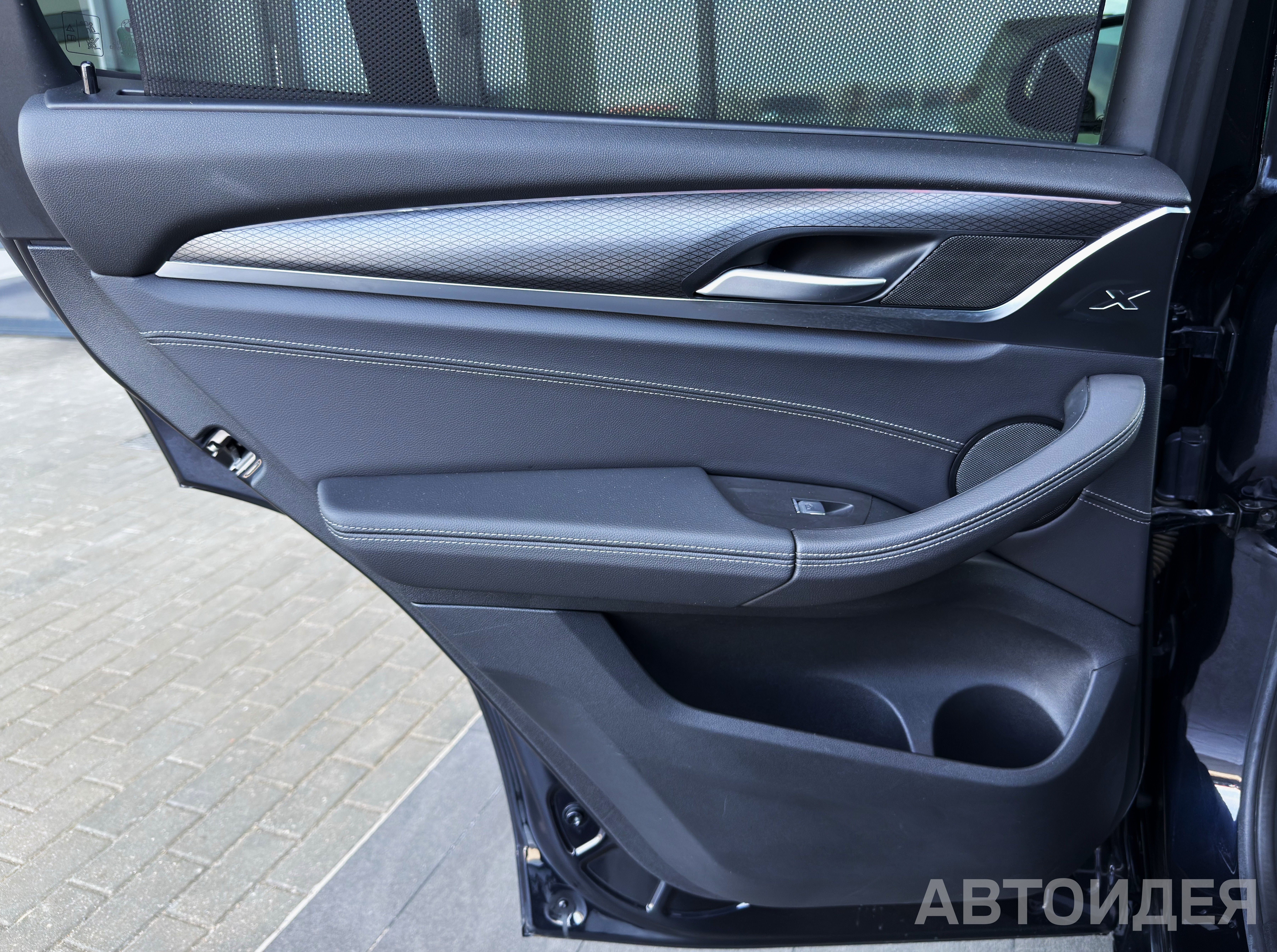 BMW X3 xDrive20d  фото 15