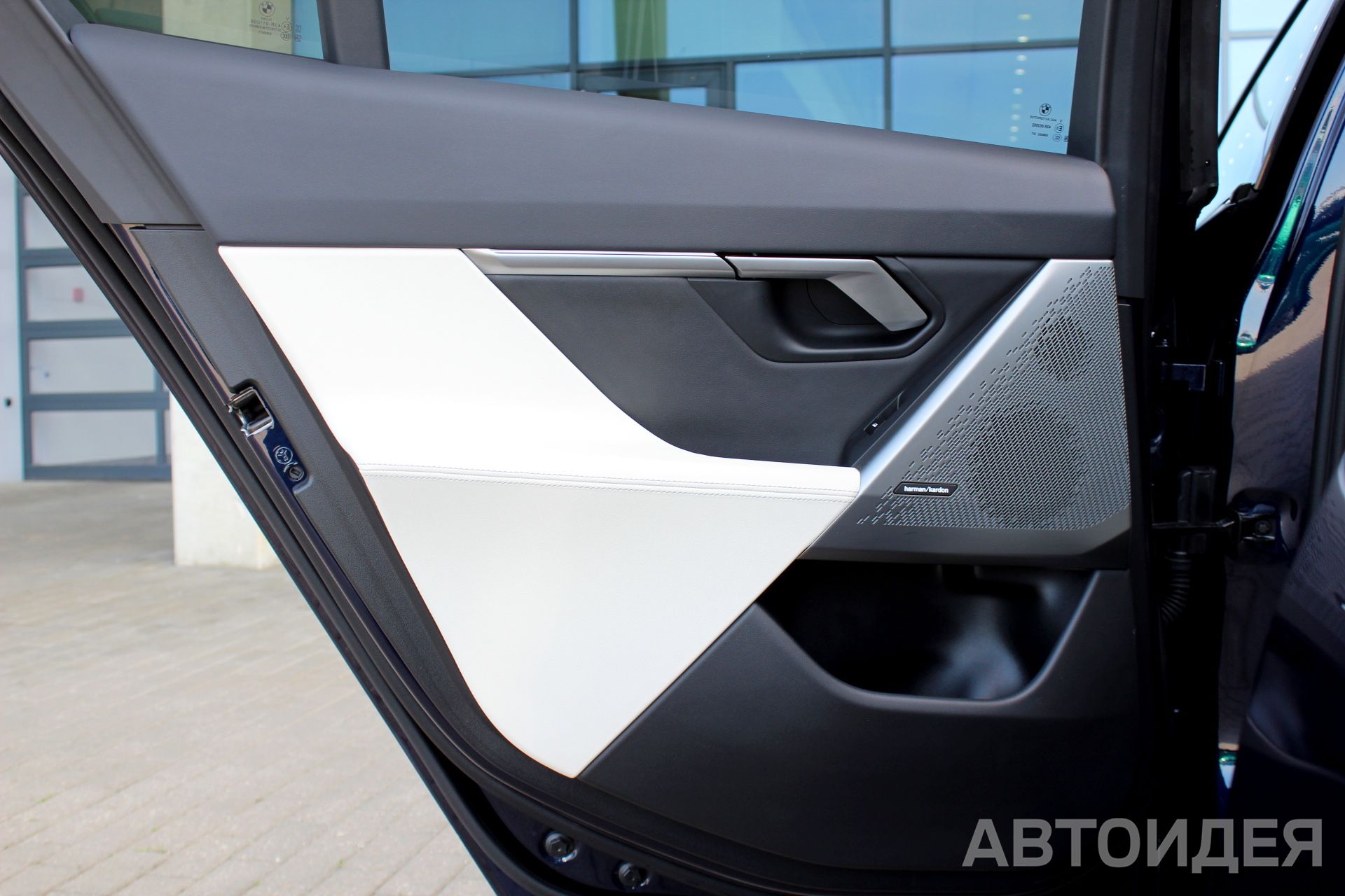BMW 520d xDrive Синий Танзанит II металлик фото 24