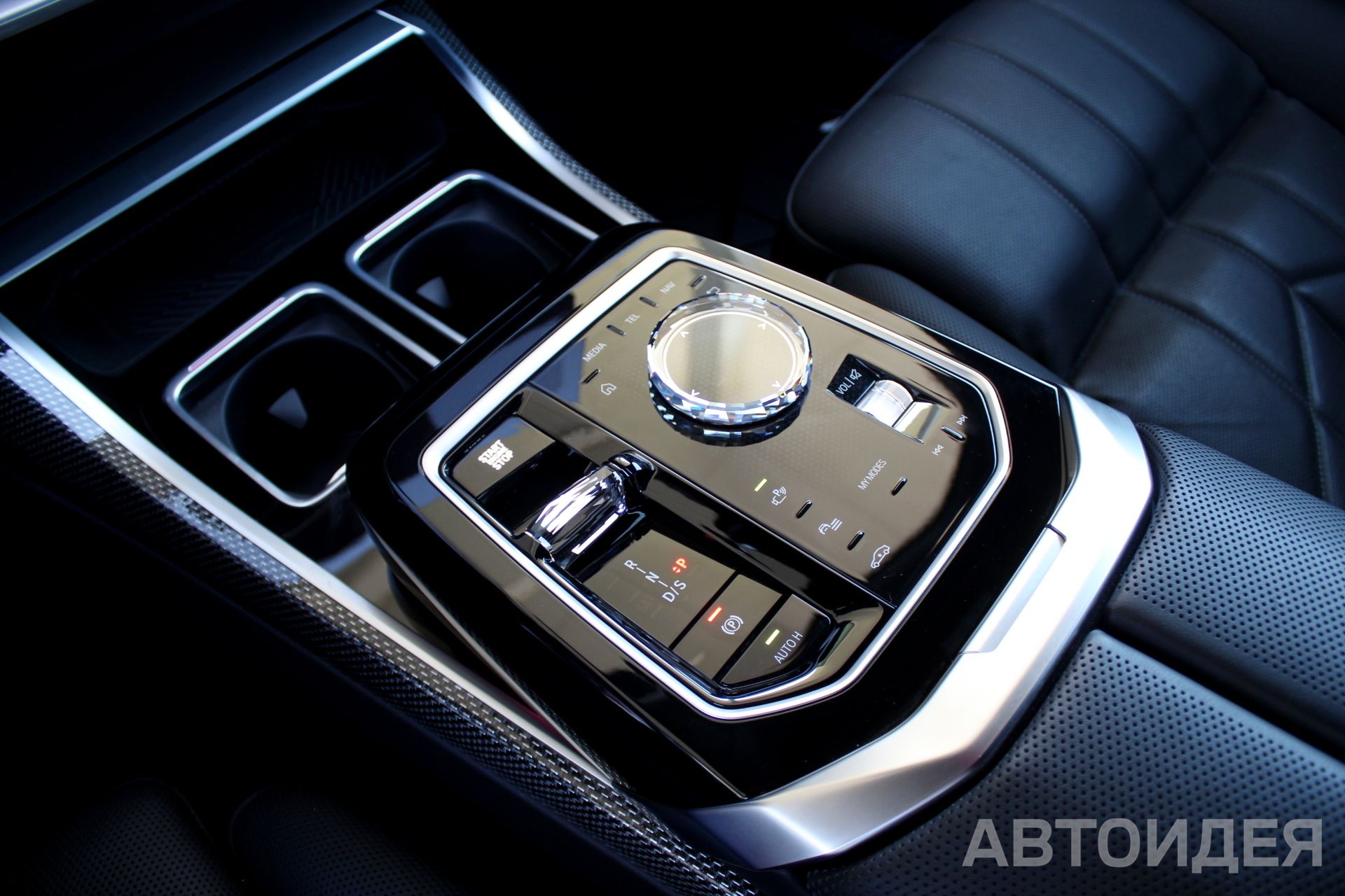 BMW 740d xDrive M Серый Бруклин металлик фото 20