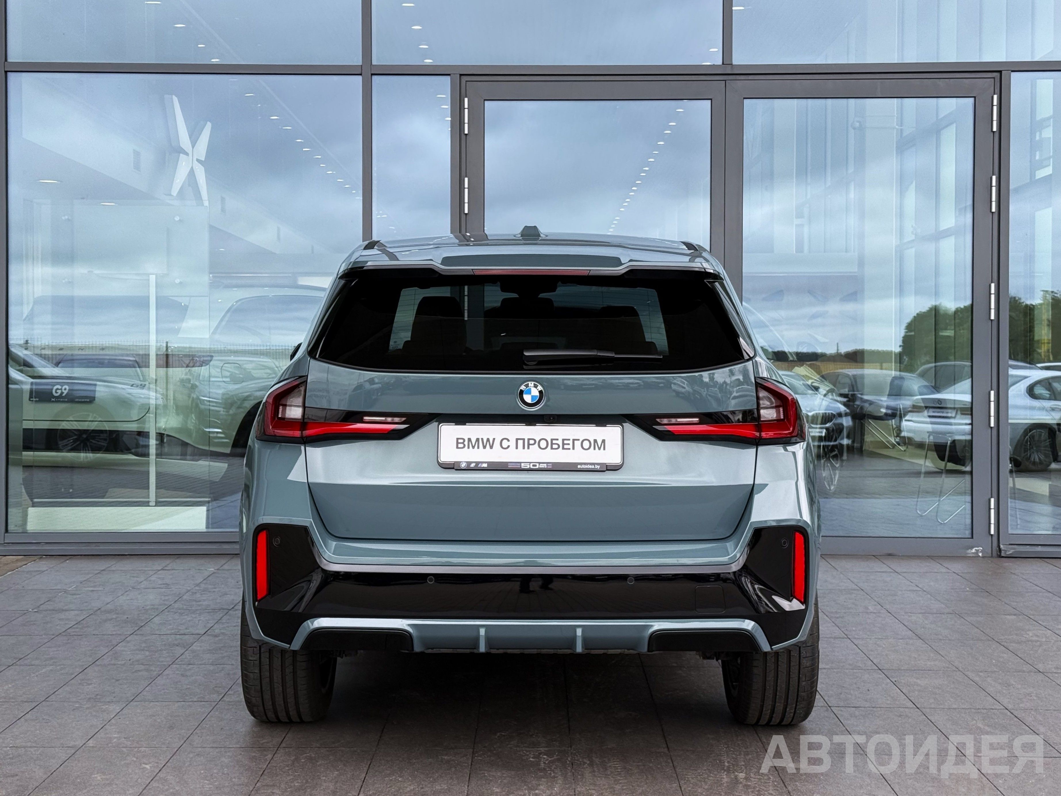 BMW X1 sDrive18i Зеленый металлик Cape York фото 4