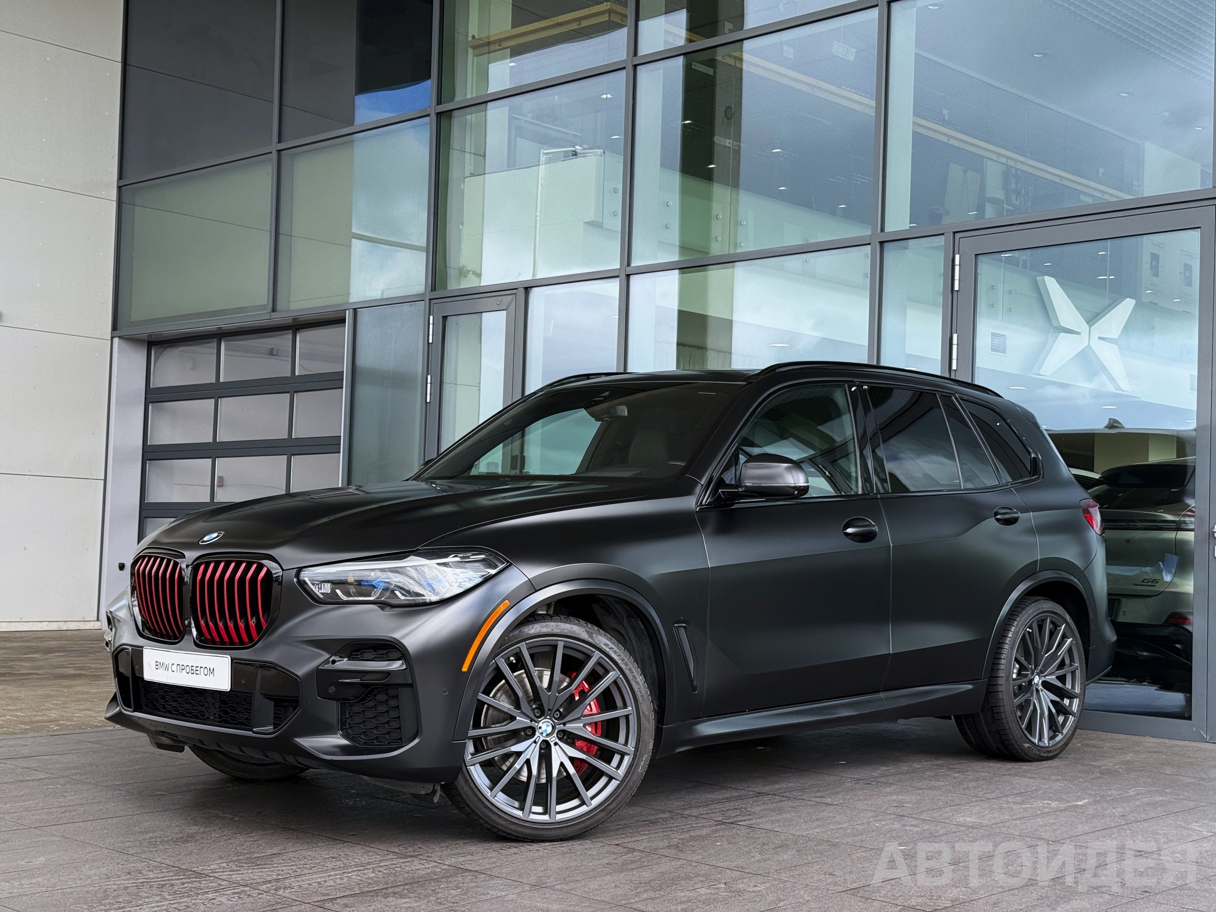 BMW X5 xdrive40i Frozen Морозно-черный металлик