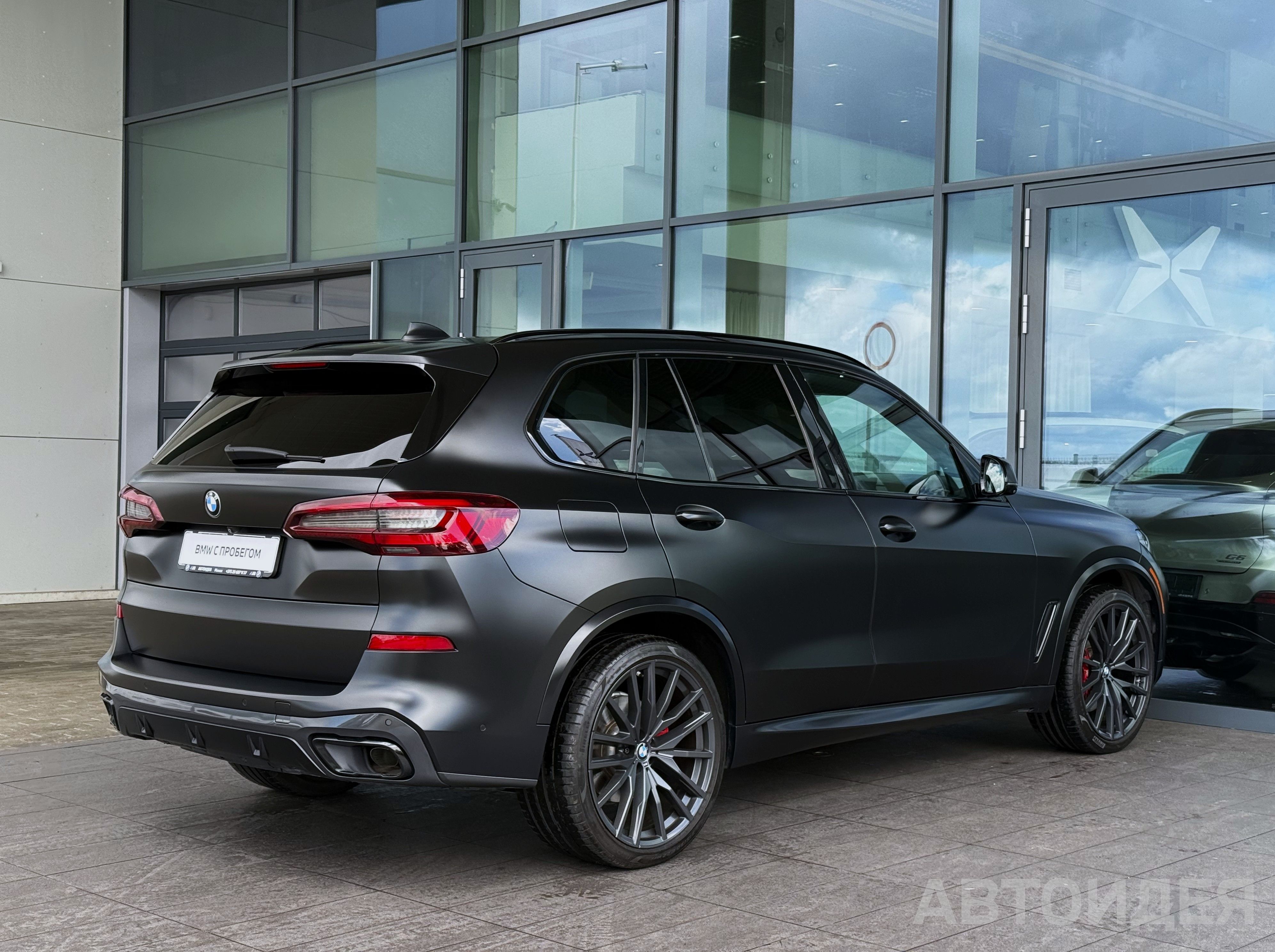 BMW X5 xdrive40i Frozen Морозно-черный металлик фото 3