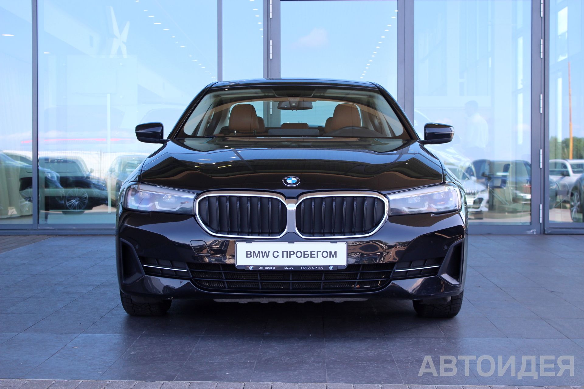 BMW 520d xDrive Черный Сапфир металлик фото 4