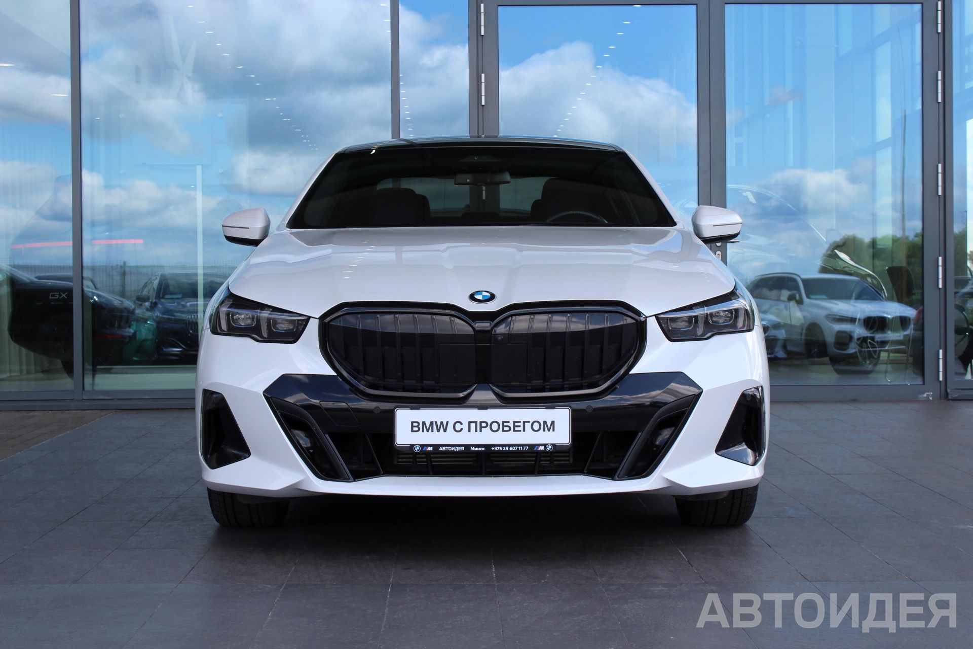 BMW 520d xDrive Белый Минерал металлик фото 4