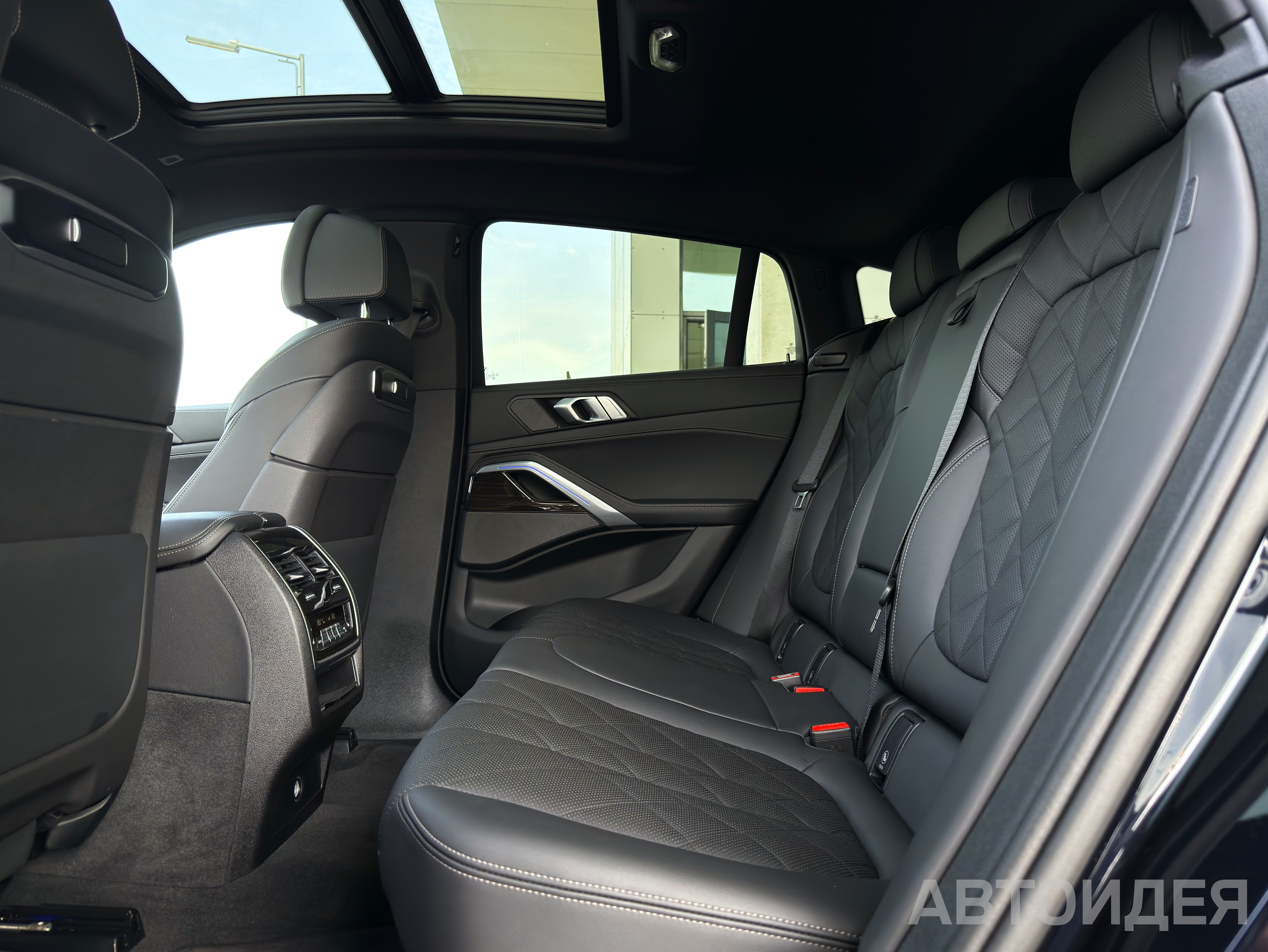 BMW X6 xDrive40i M Sport Черный Карбон металлик фото 16
