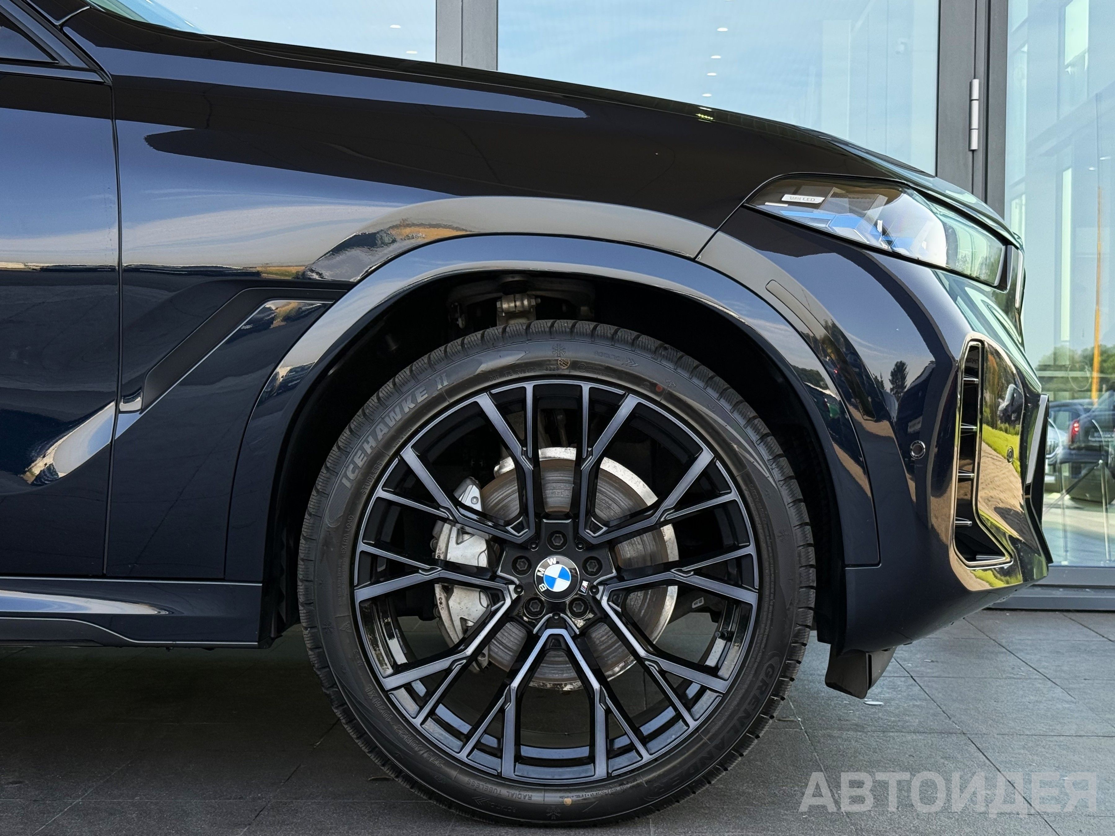 BMW X6 xDrive40i M Sport Черный Карбон металлик фото 28