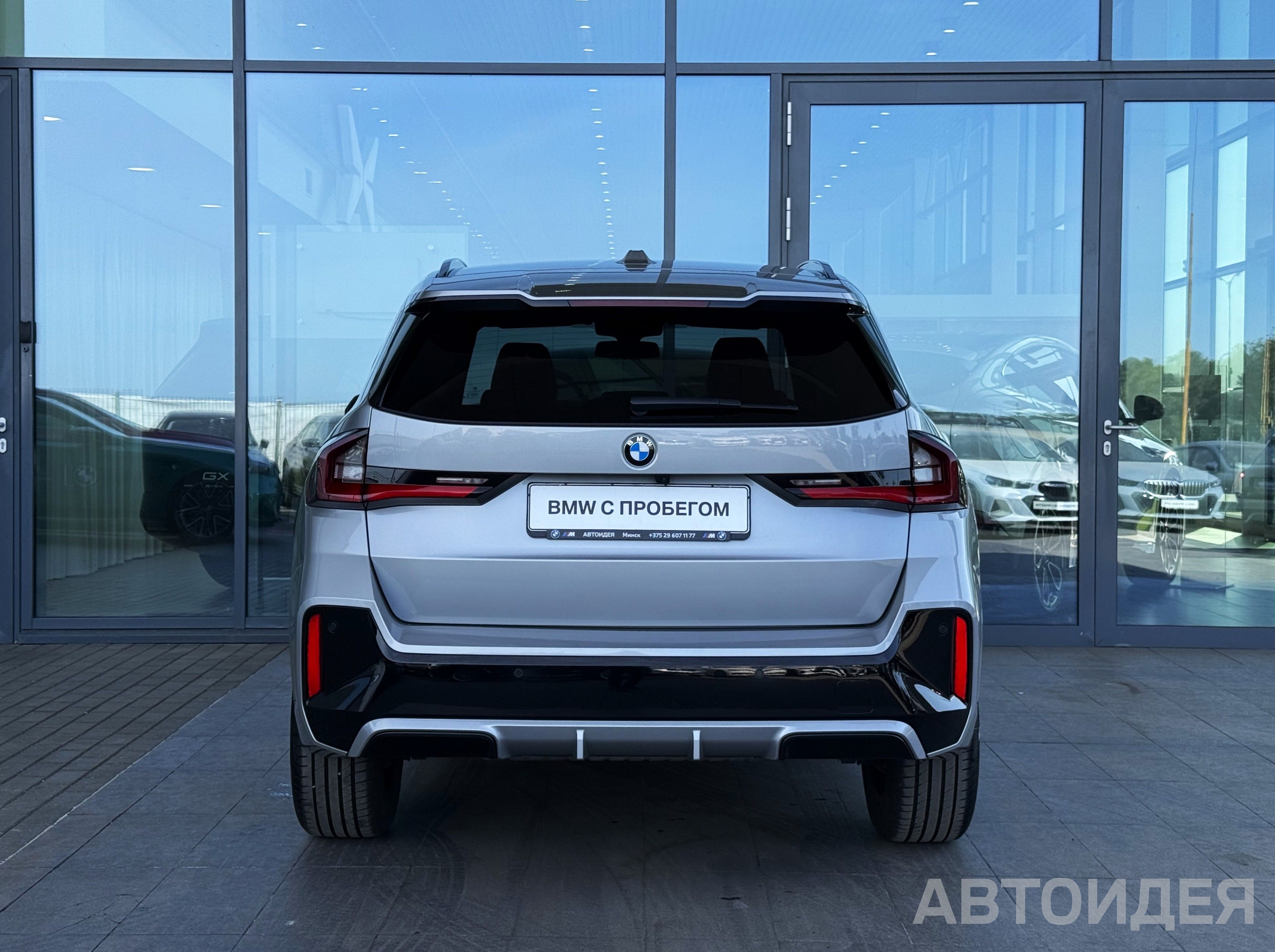 BMW X1 sDrive20i  фото 4