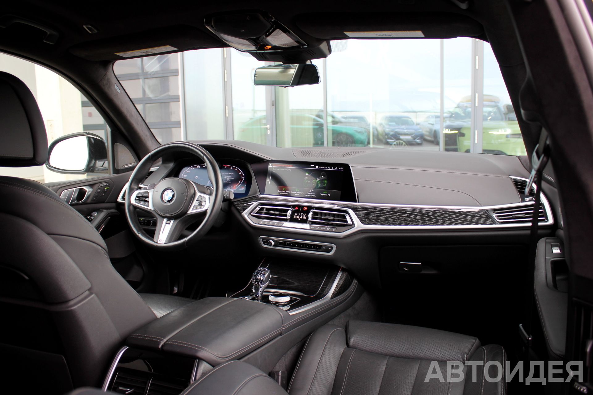 BMW X7 xDrive40i  фото 7