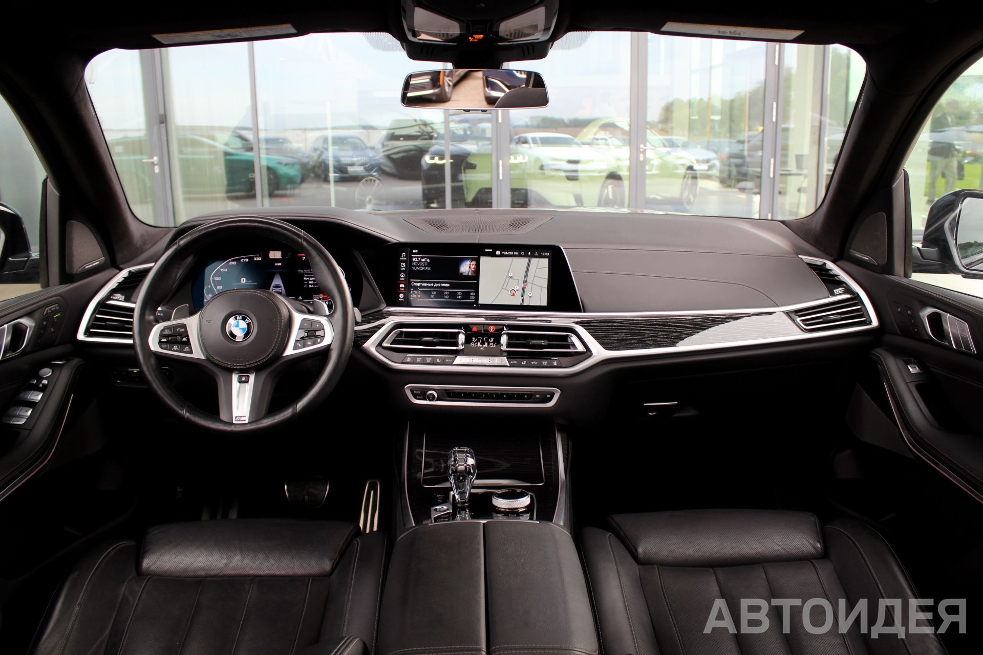 BMW X7 xDrive40i  фото 8