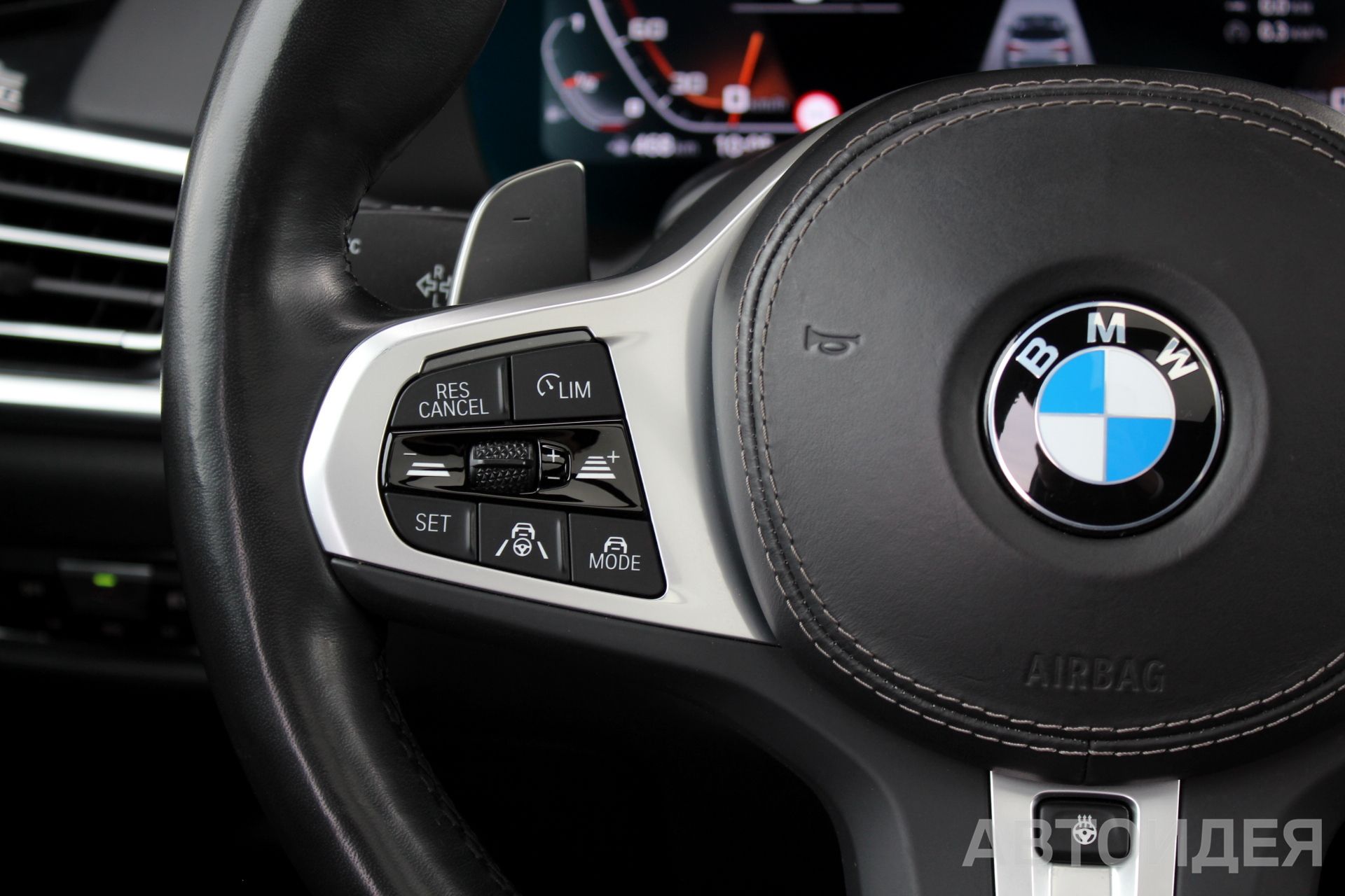 BMW X7 xDrive40i  фото 10