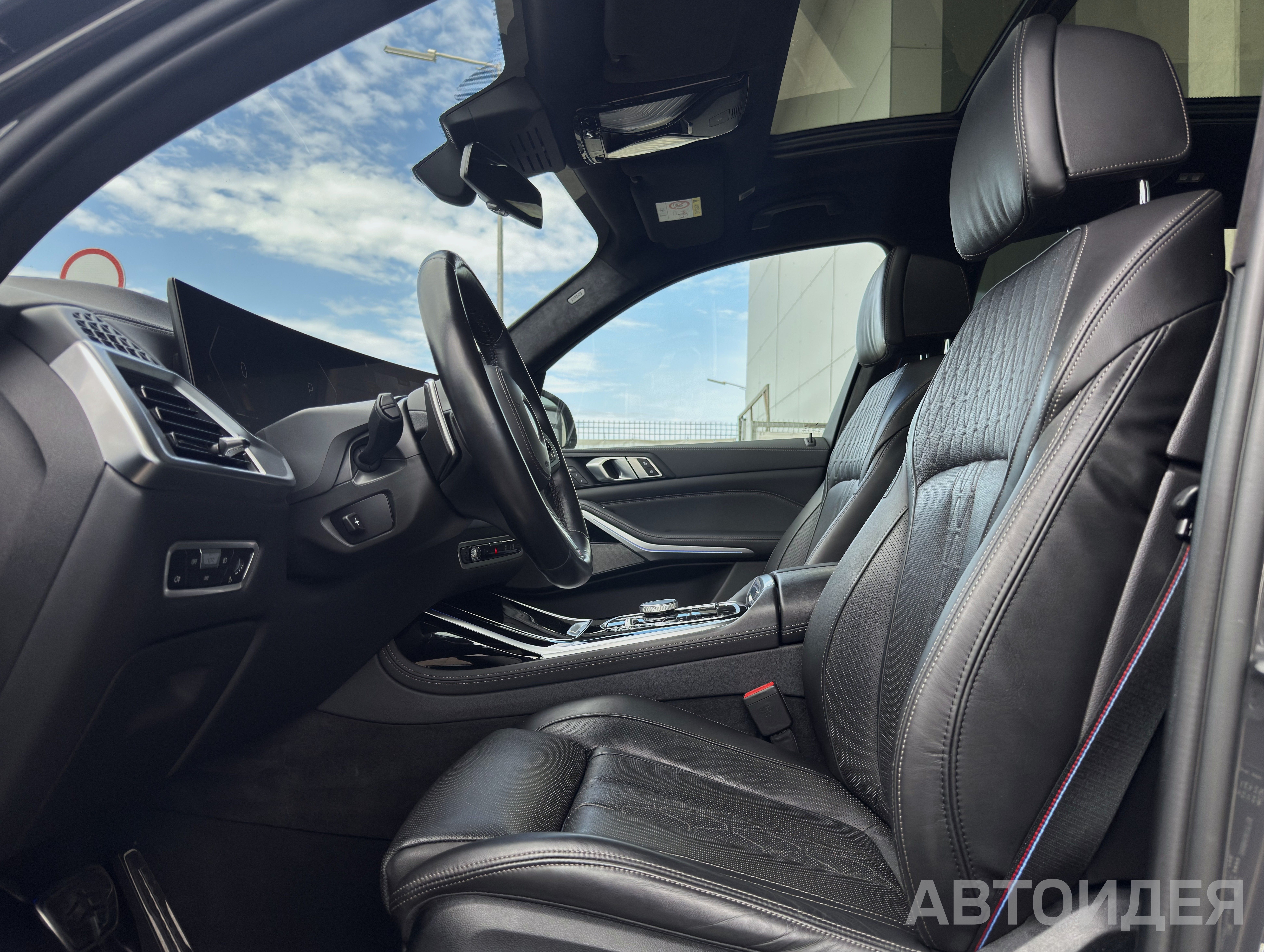 BMW X7 xDrive40d  фото 11
