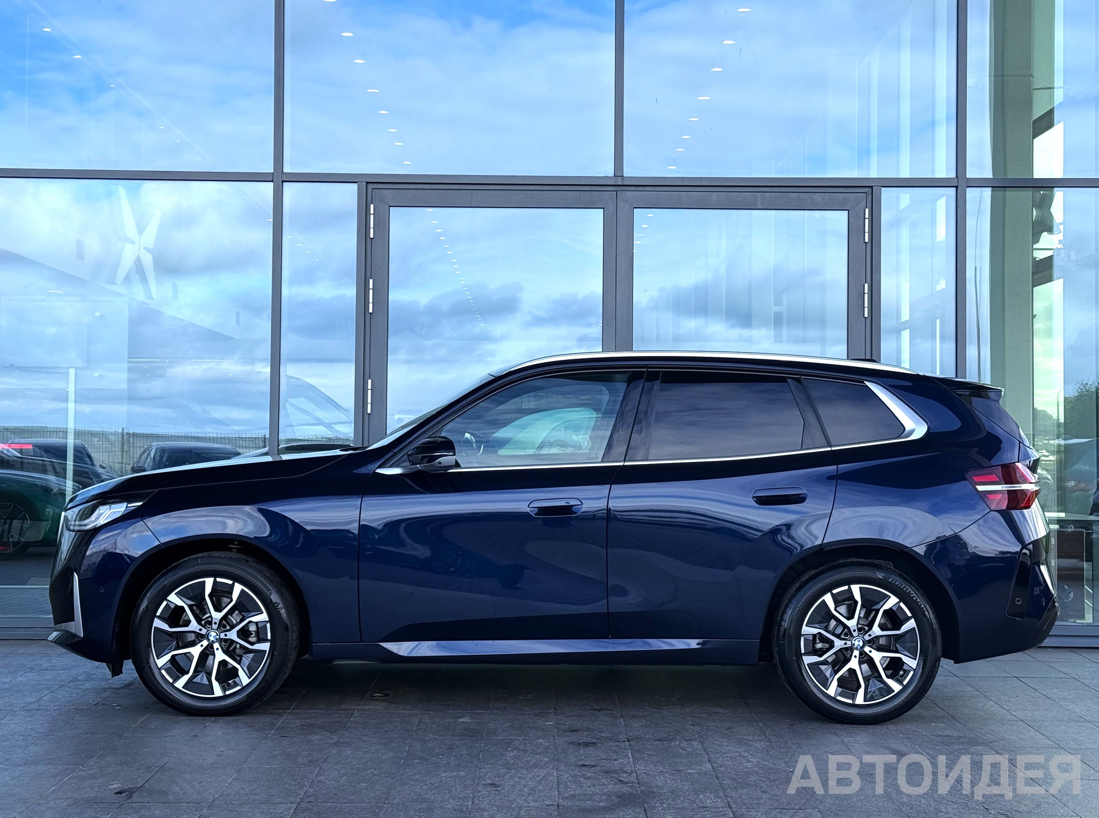 BMW X3 30 xDrive, 190кВт Синий Танзанит II металлик фото 3