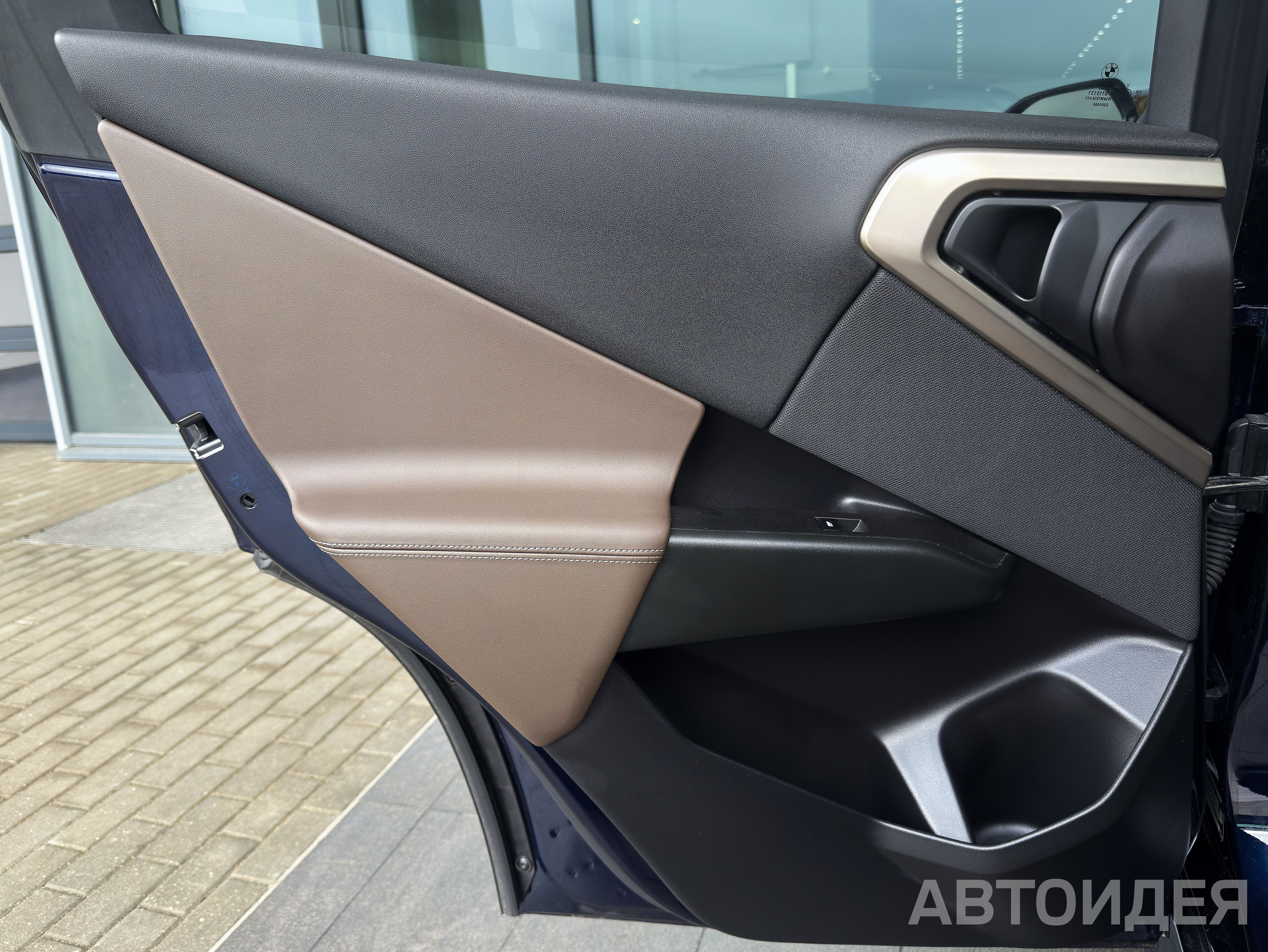 BMW X3 30 xDrive, 190кВт Синий Танзанит II металлик фото 16