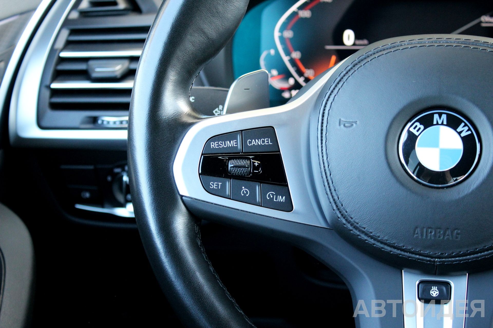 BMW X3 xDrive30i Серый софисто с бриллиантовым эффектом фото 10
