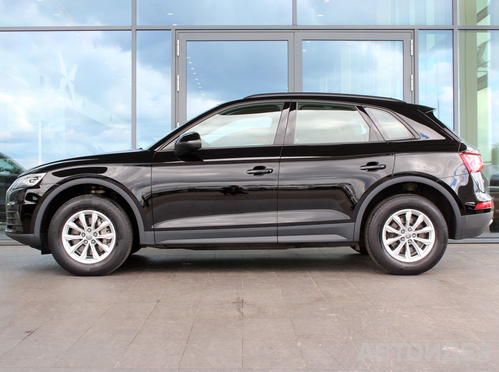 Audi Q5 2.0 TFSI quattro  фото 2