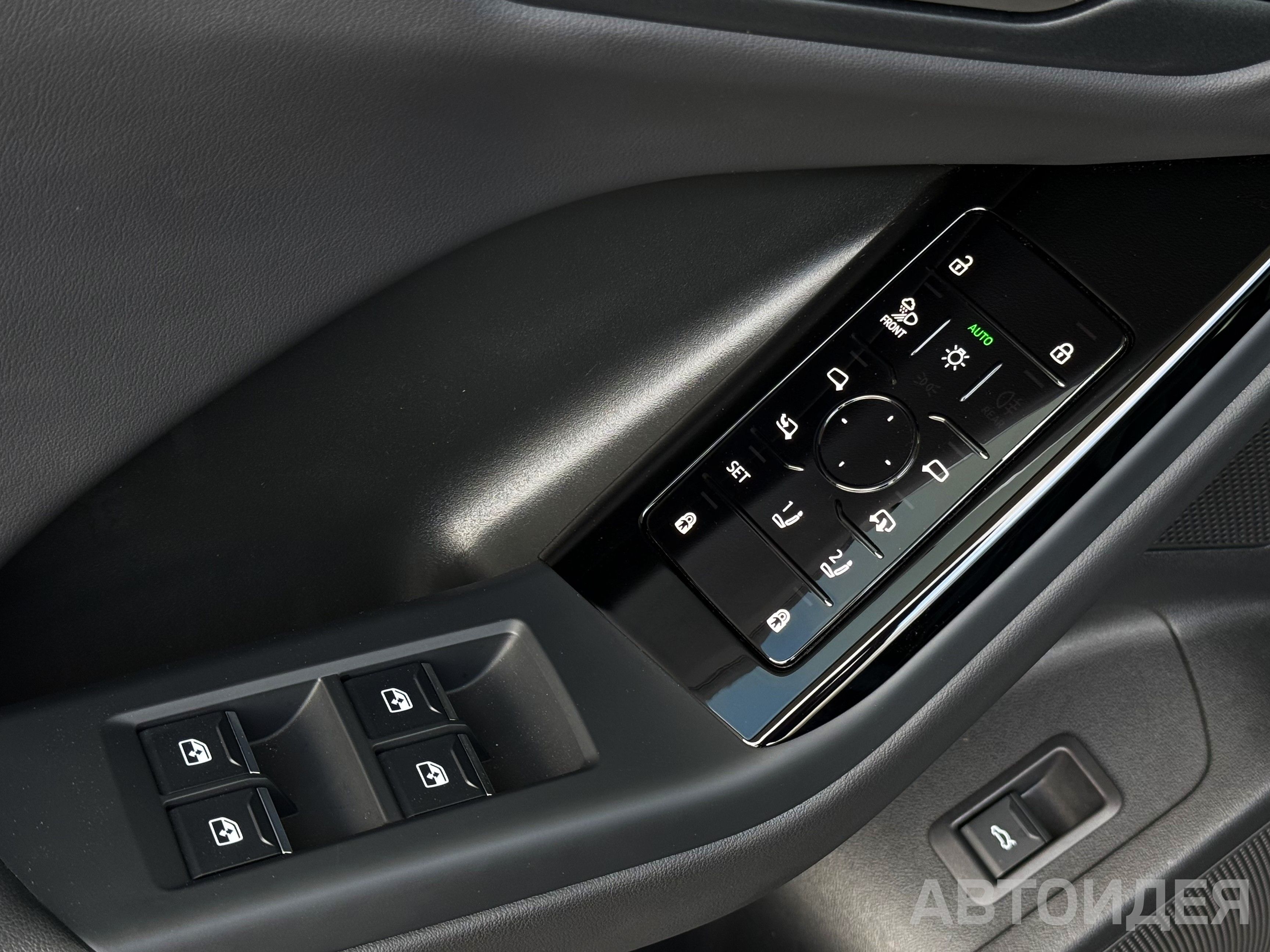 AUDI Q6 ETRON - 100.0 kWh quattro (388 л.с.)  фото 12