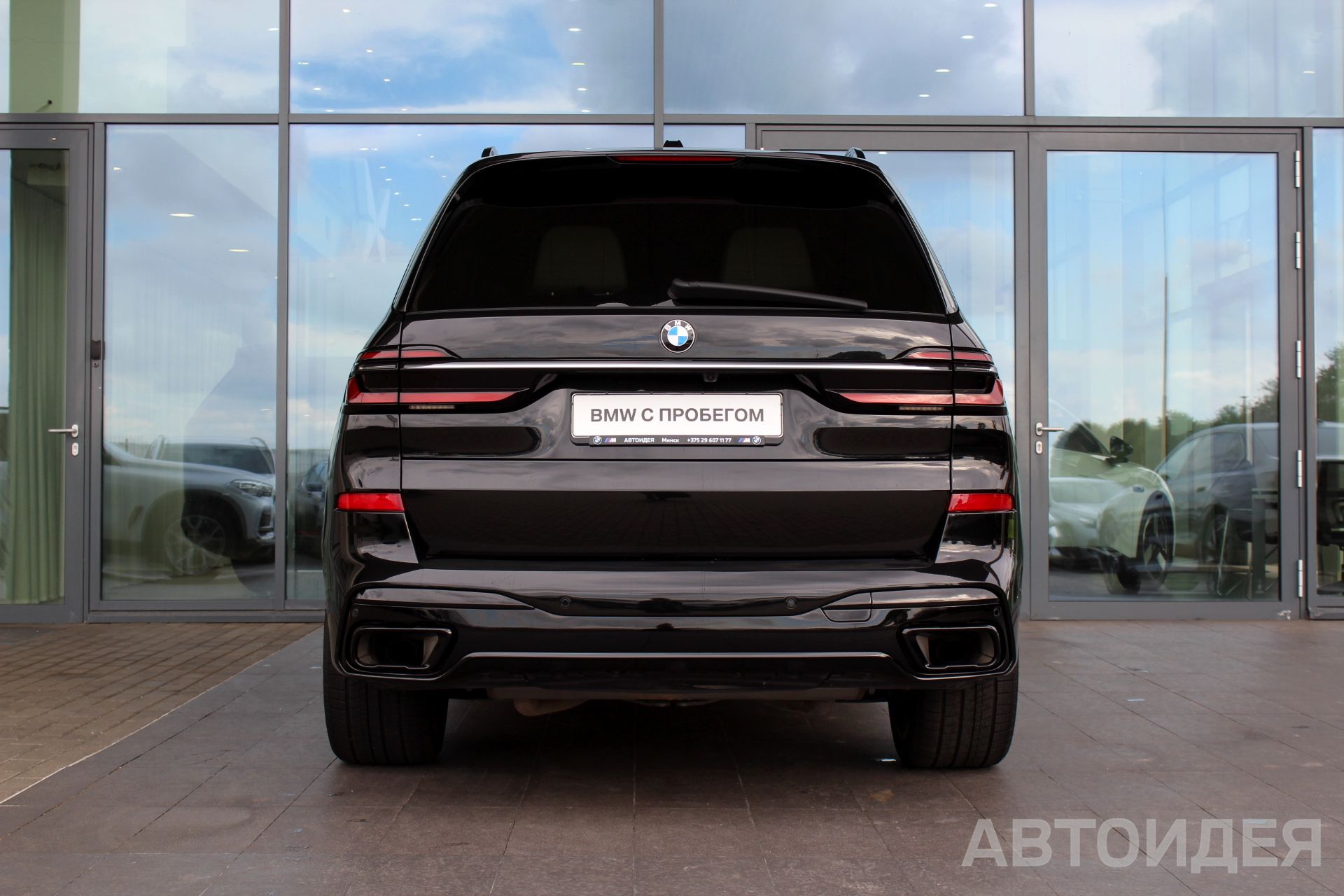 BMW X7 xDrive40i Черный Сапфир металлик фото 5